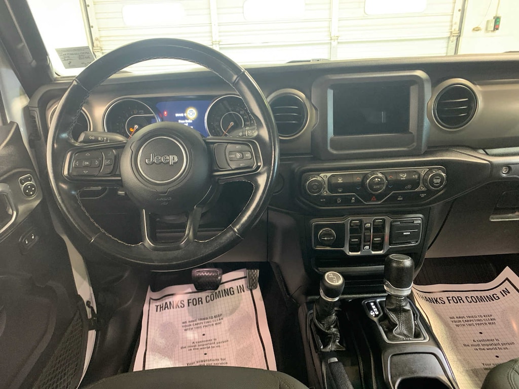 Used 2020 Jeep Gladiator Sport S Truck Crew Cab