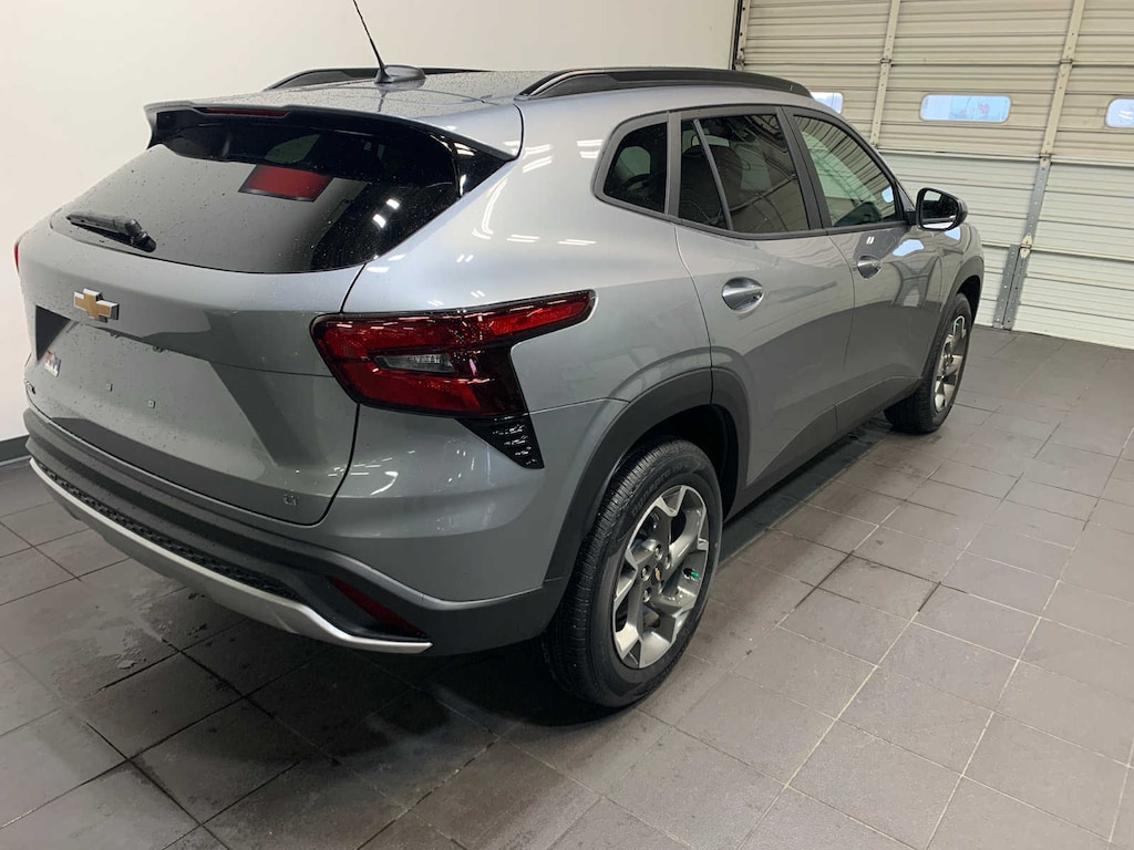 New 2026 Chevrolet Trax LT SUV