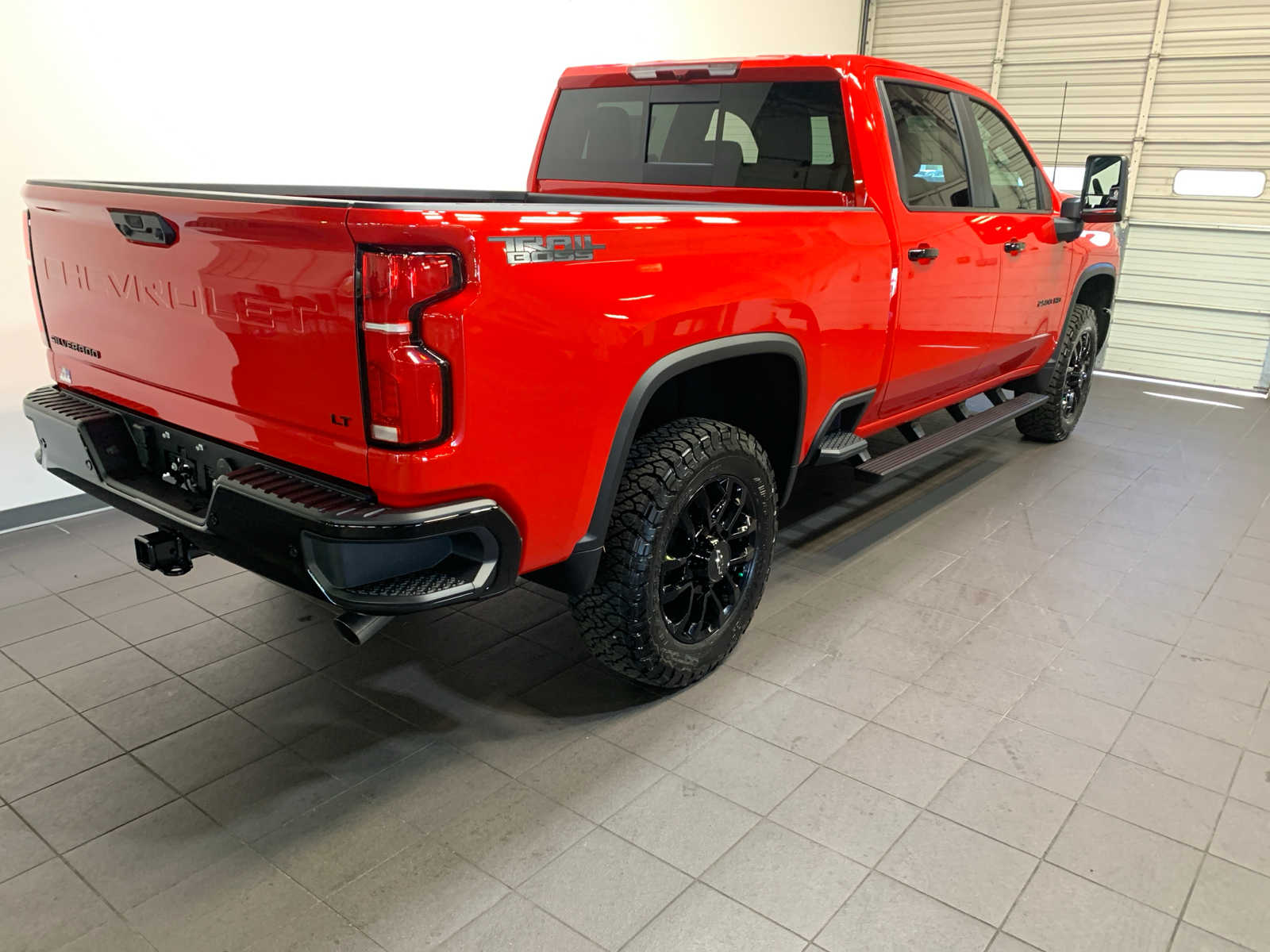 2026 Chevrolet Silverado 2500HD LT photo 2