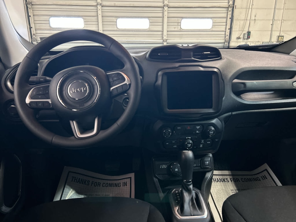 Used 2023 Jeep Renegade Latitude SUV