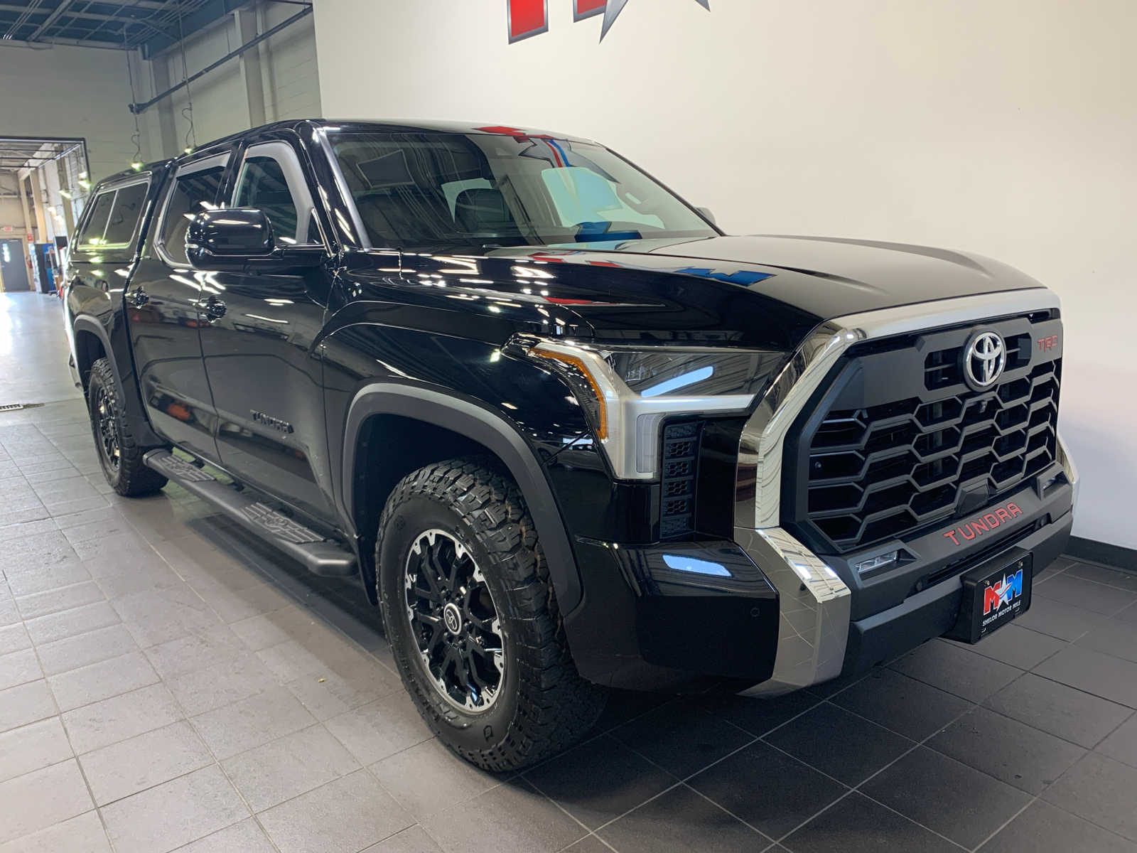 2022 Toyota Tundra SR5 CrewMax photo 2