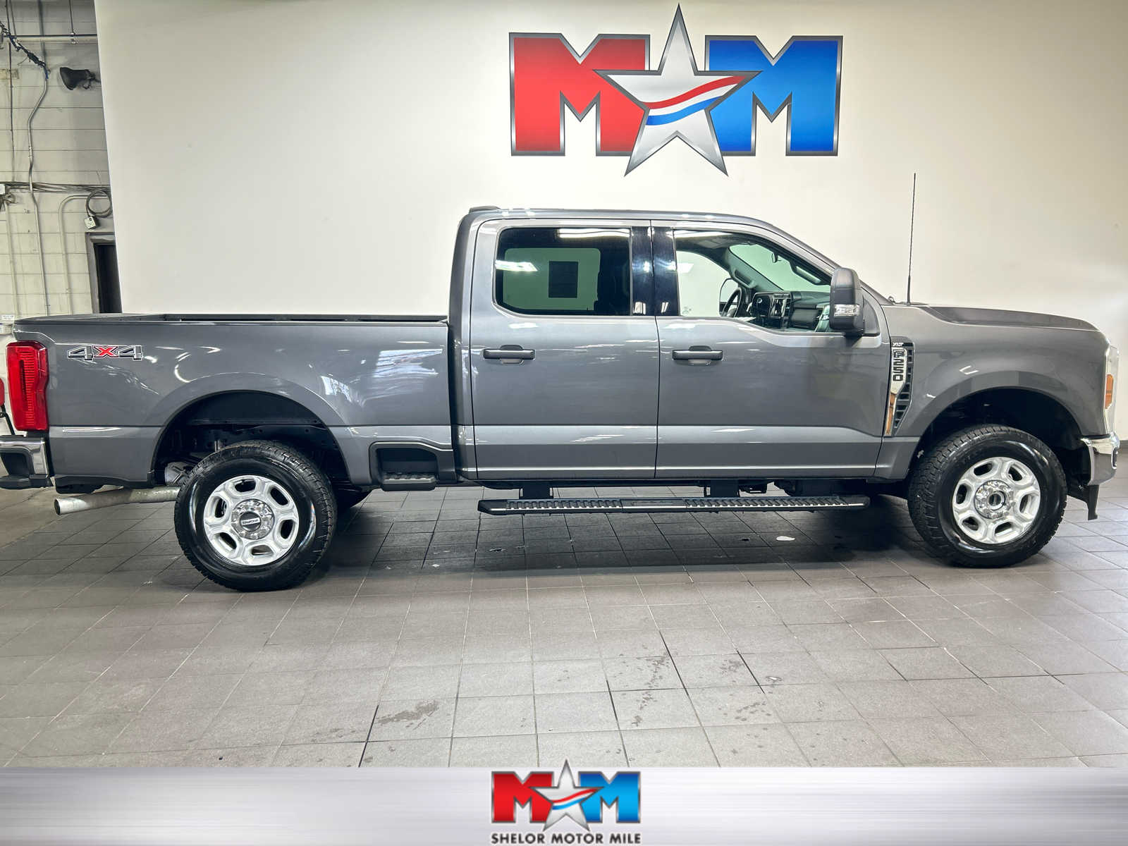 2025 Ford F-250 Super Duty XL