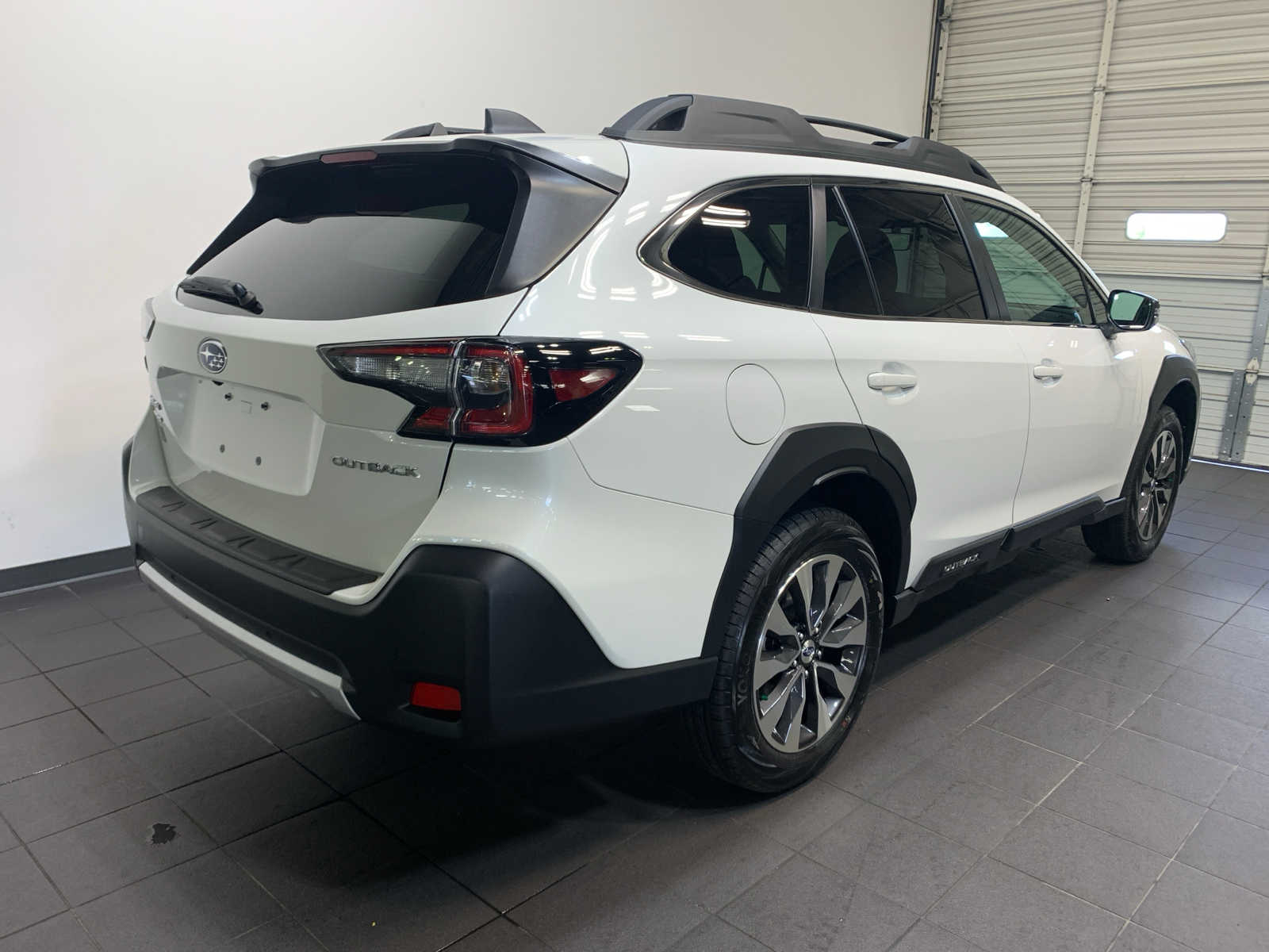 2025 Subaru Outback Limited photo 3