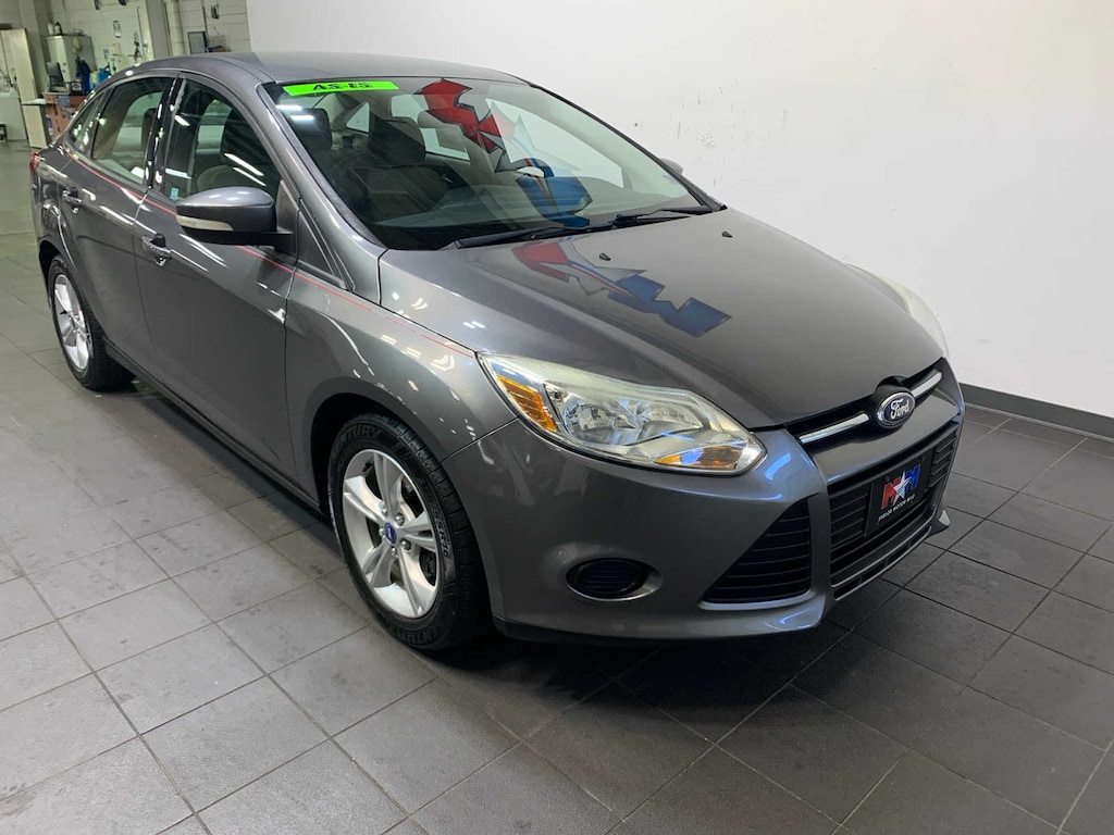 Used 2013 Ford Focus SE Sedan