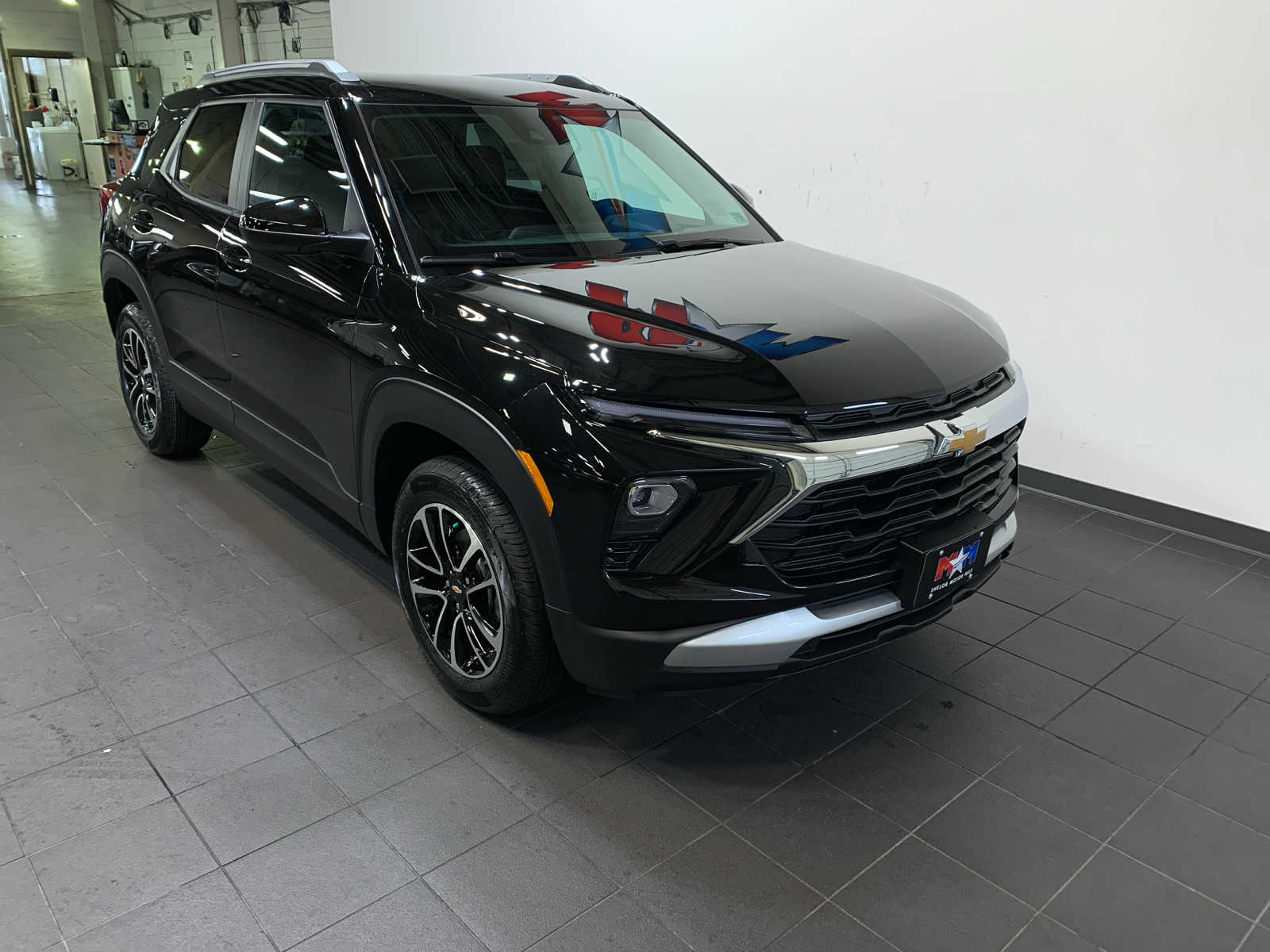 2026 Chevrolet Trailblazer LT photo 2