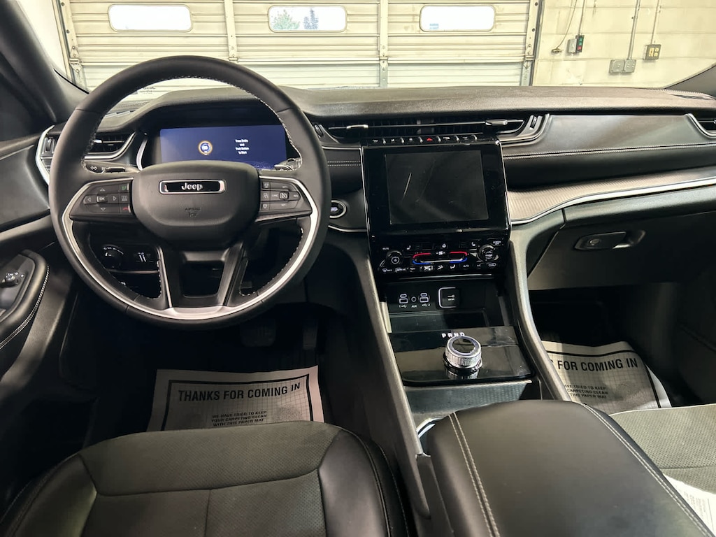 Used 2025 Jeep Grand Cherokee Altitude X SUV