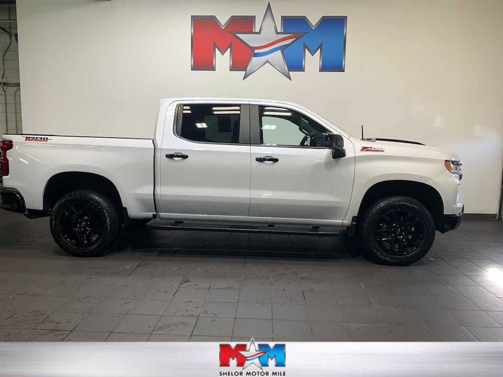 Used 2023 Chevrolet Silverado 1500 LT Trail Boss Truck Crew Cab