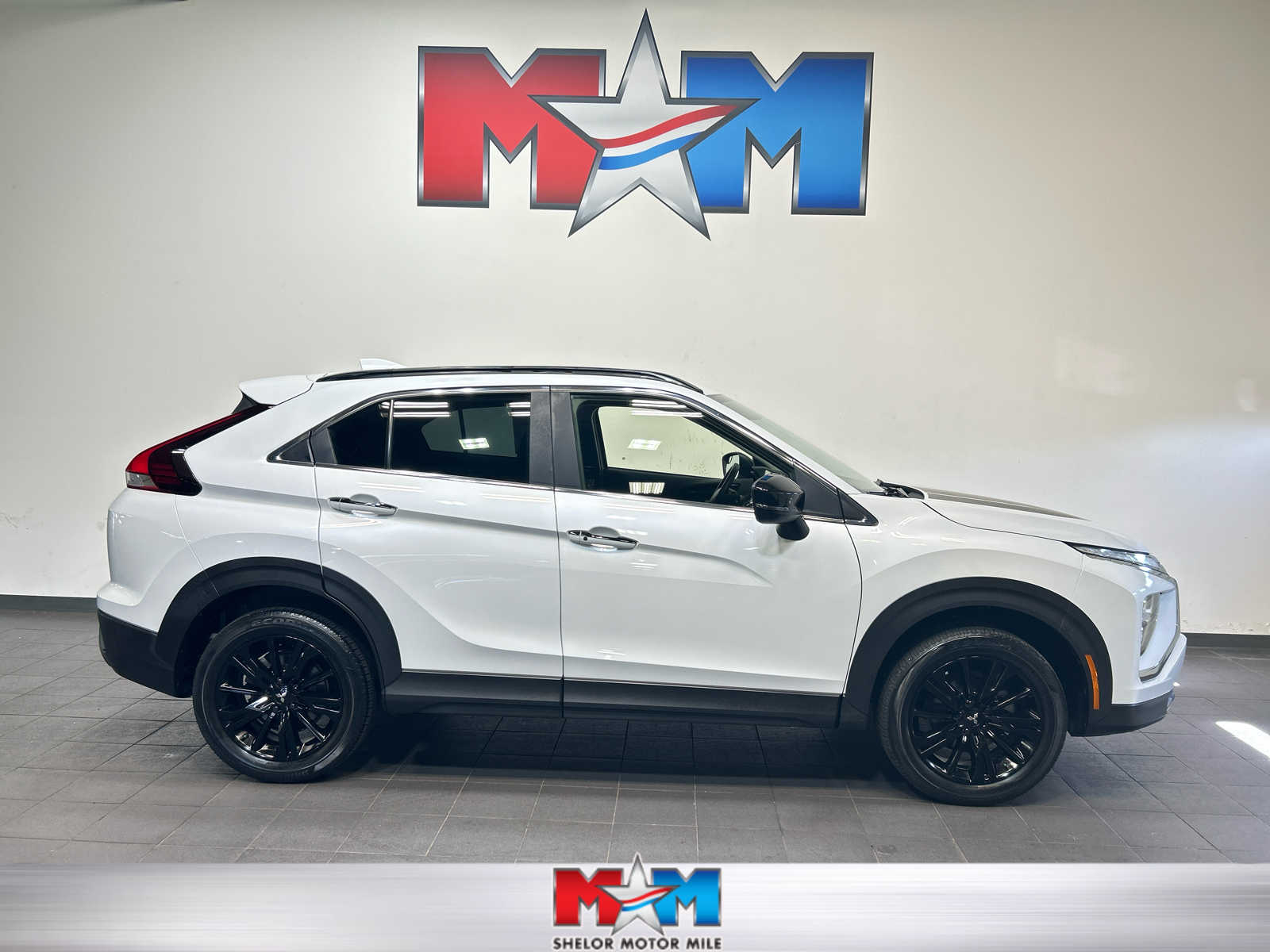 2024 Mitsubishi Eclipse Cross Black Edition S-AWC's photo