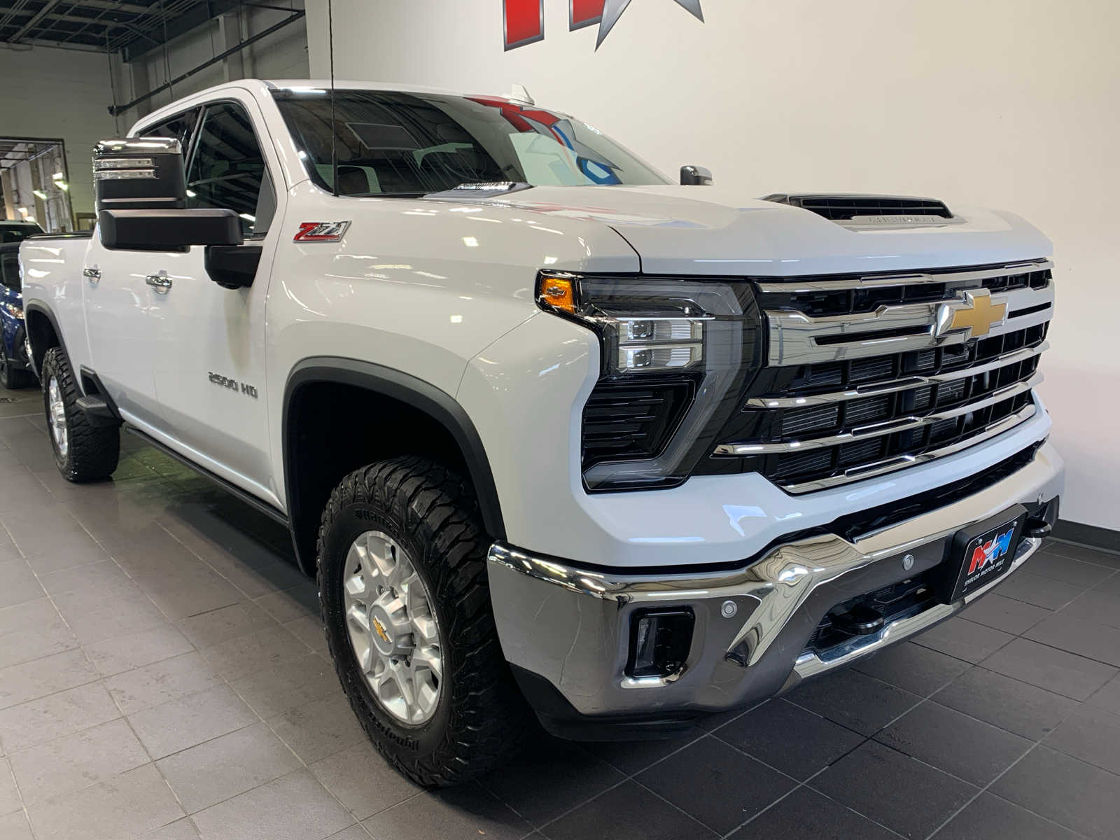 2024 Chevrolet Silverado 2500HD LTZ photo 2