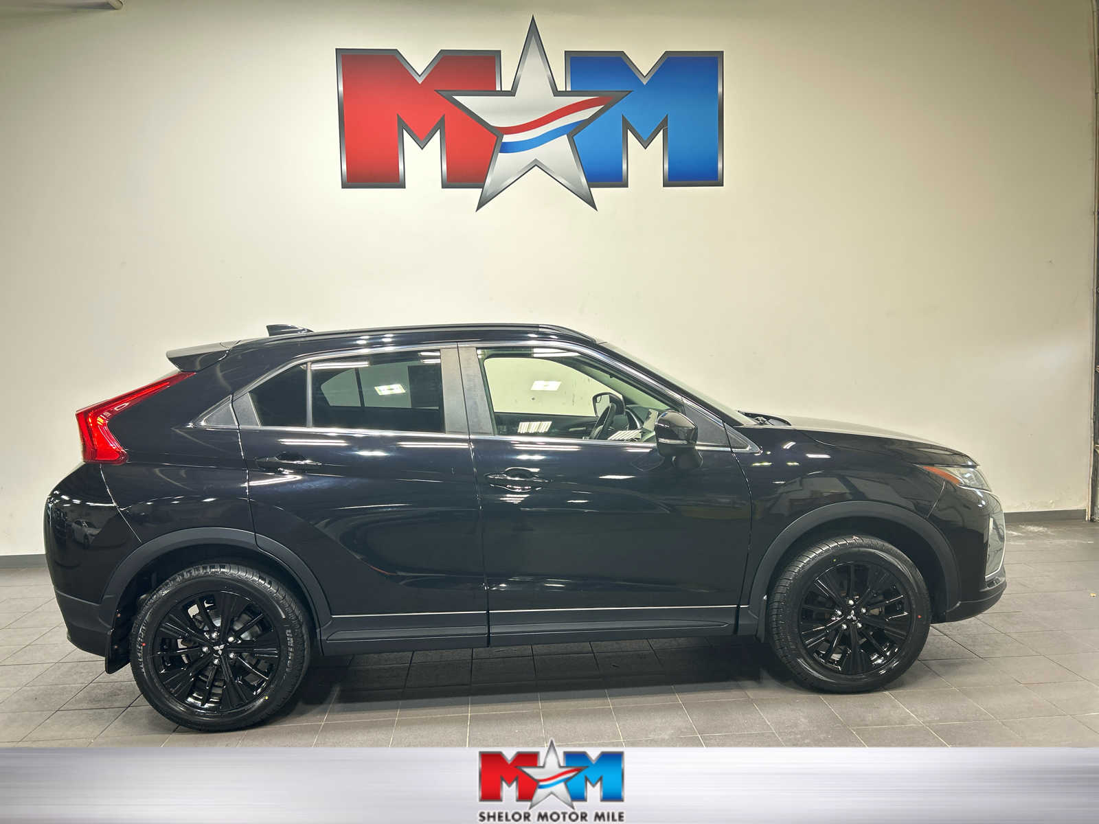 Used 2019 Mitsubishi Eclipse Cross LE with VIN JA4AT4AA1KZ003167 for sale in Christiansburg, VA