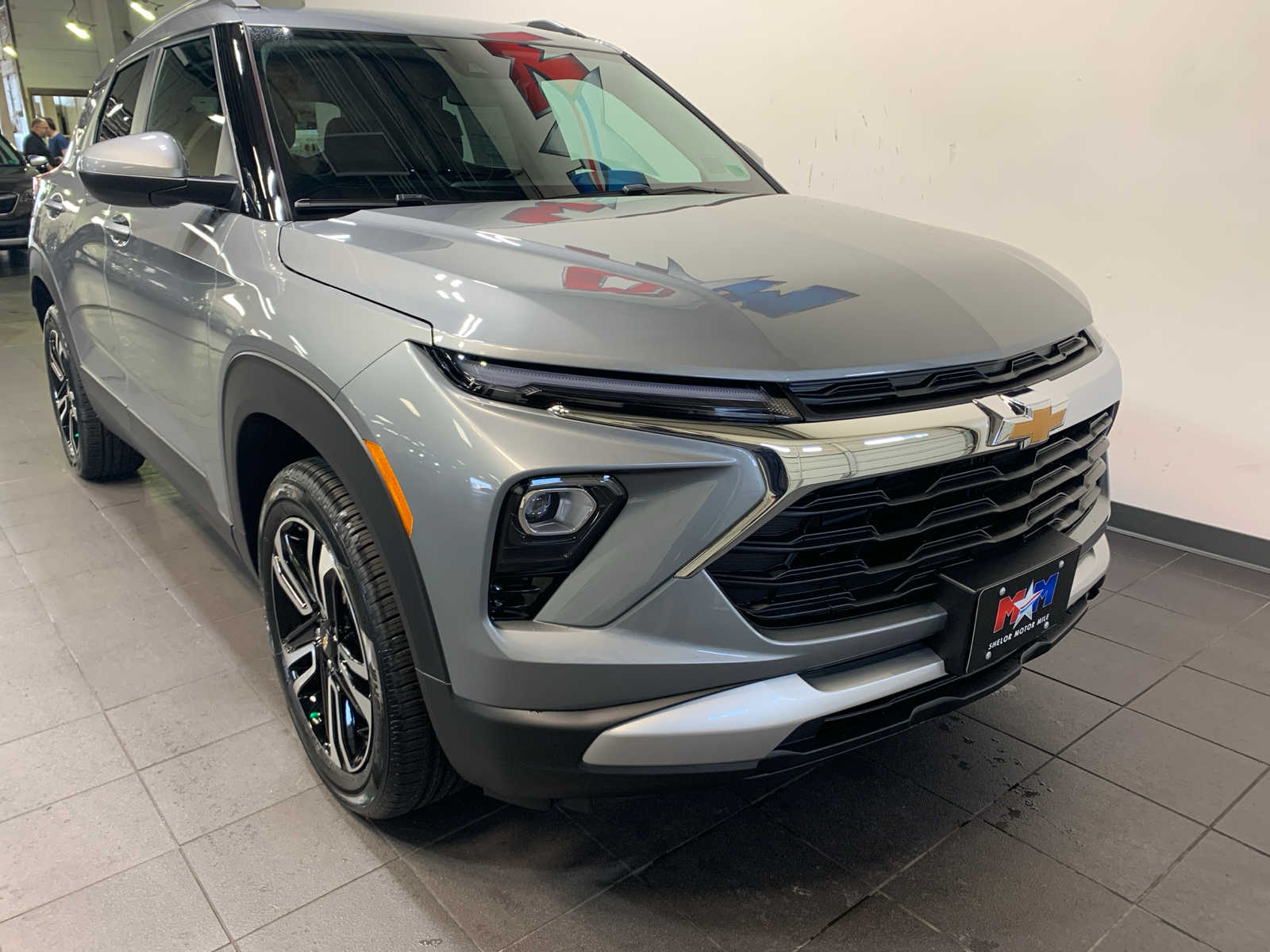 2026 Chevrolet Trailblazer LT photo 2