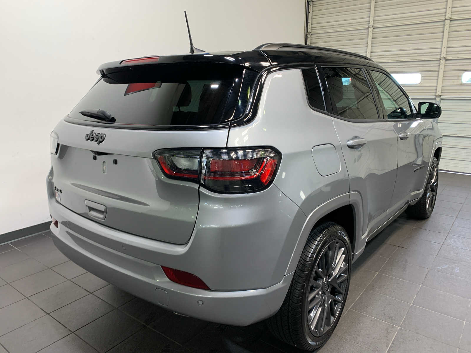 2023 Jeep Compass High Altitude photo 3