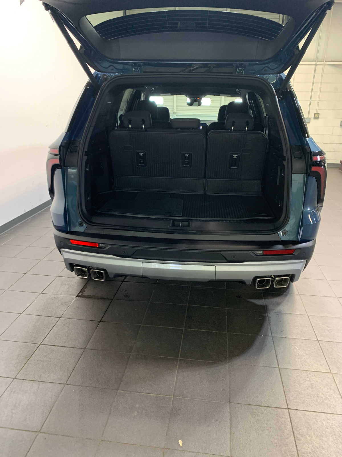 2026 Chevrolet Traverse LT - Photo 10