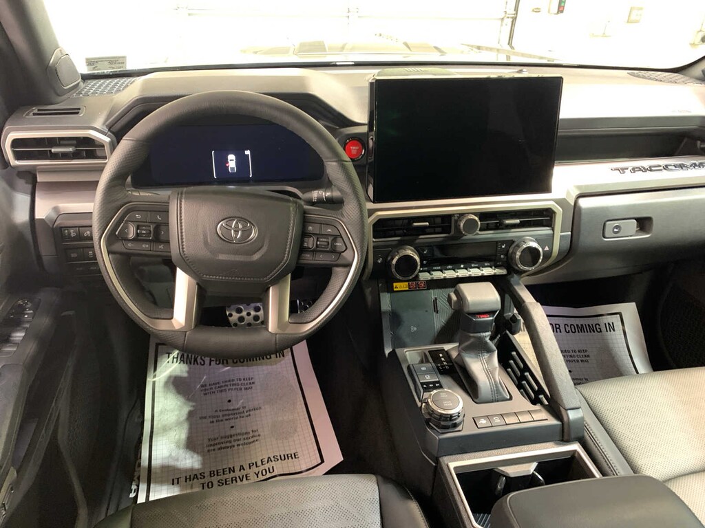 Used 2025 Toyota Tacoma 4WD SR Truck Double Cab