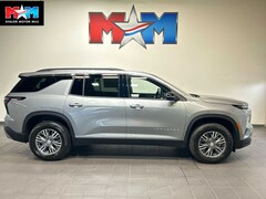 2026 Chevrolet Traverse LT SUV