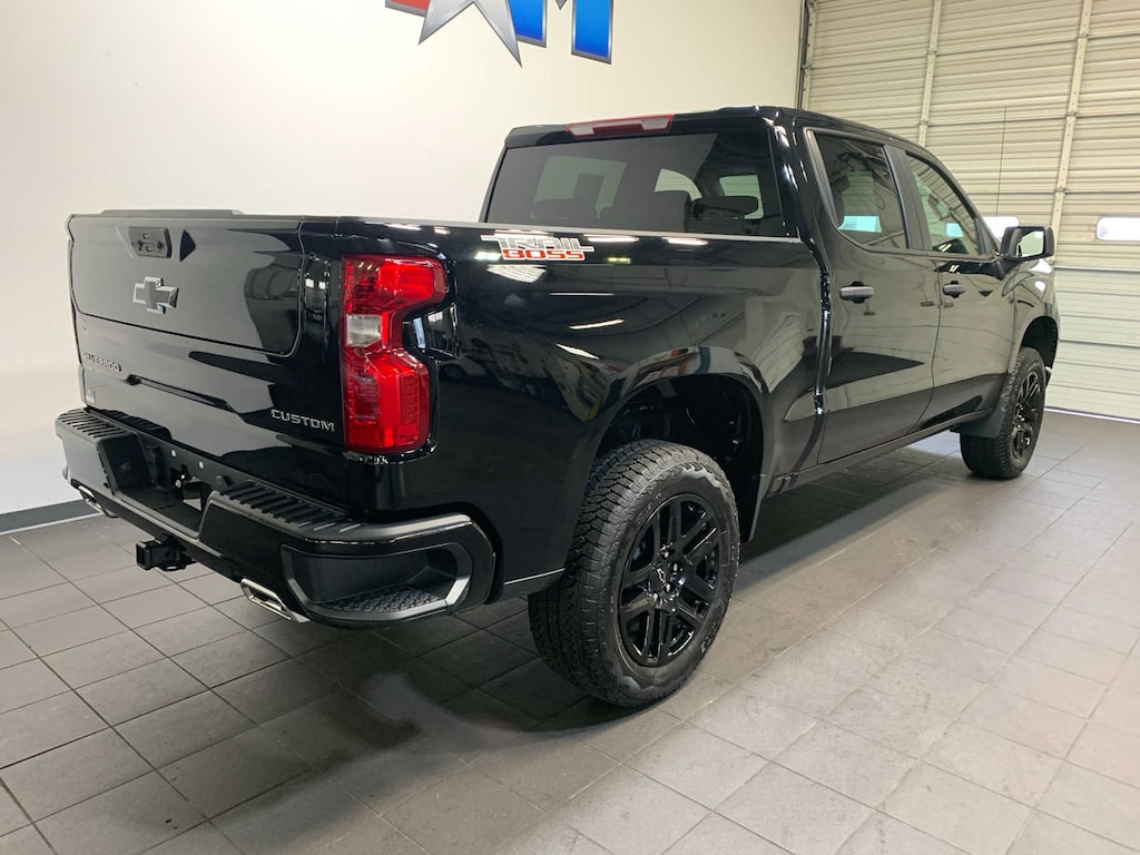 Used 2024 Chevrolet Silverado 1500 Custom Trail Boss Truck Crew Cab