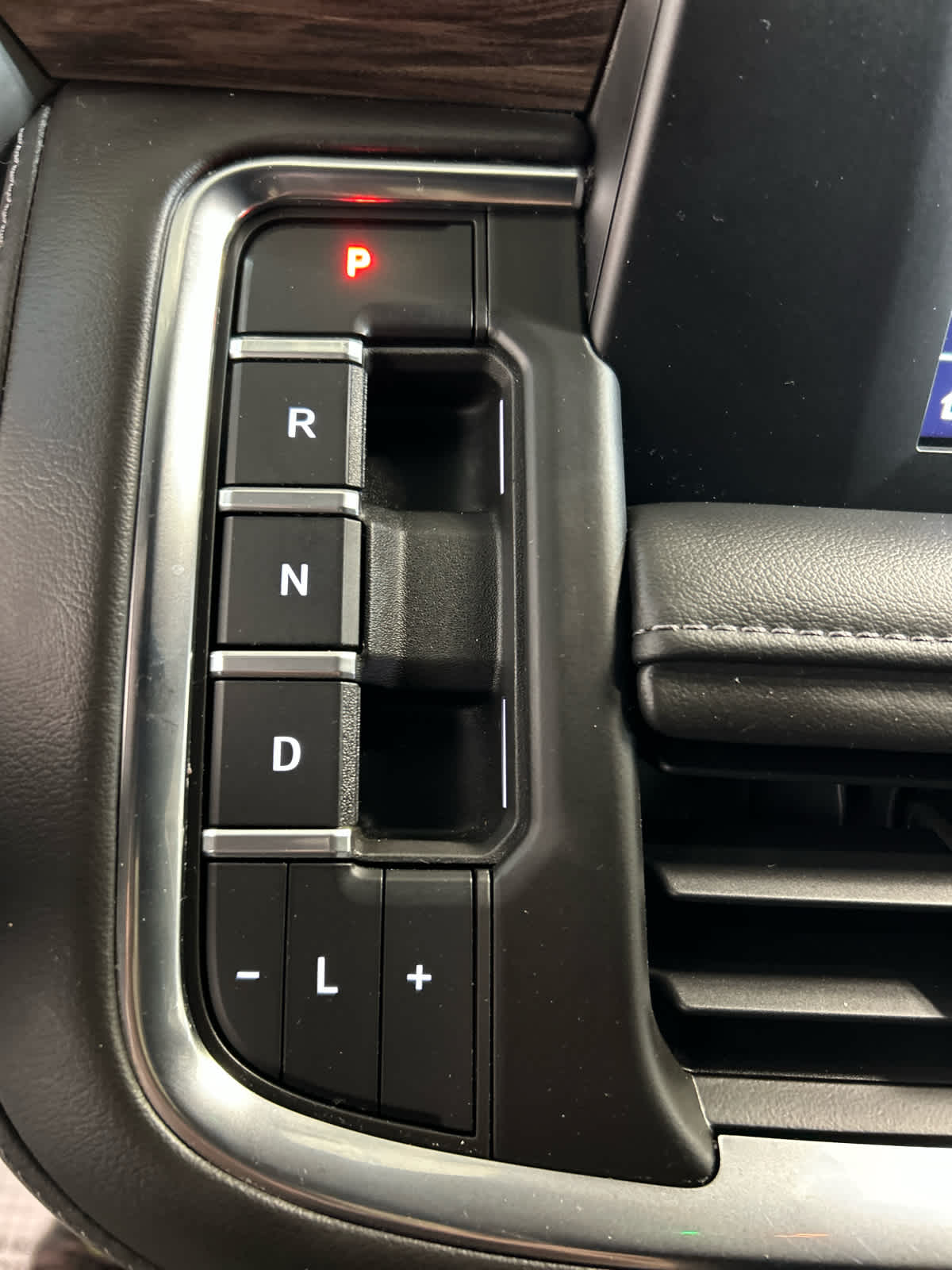 2023 Chevrolet Tahoe LS - Photo 7