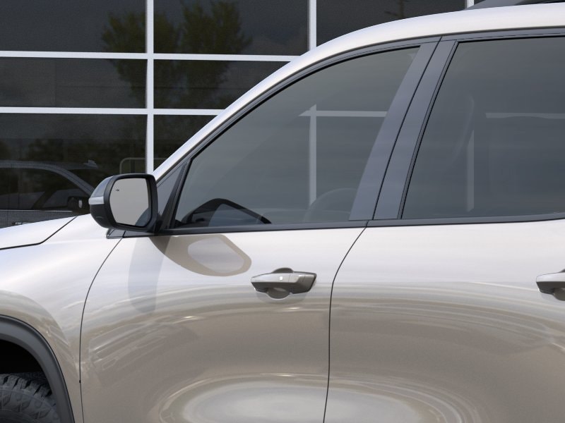 2027 Chevrolet Traverse Z71 - Photo 12