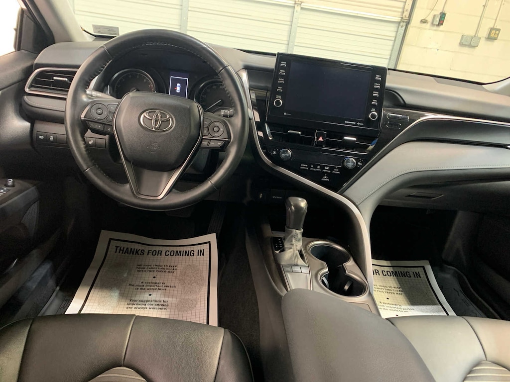 Used 2022 Toyota Camry SE Sedan