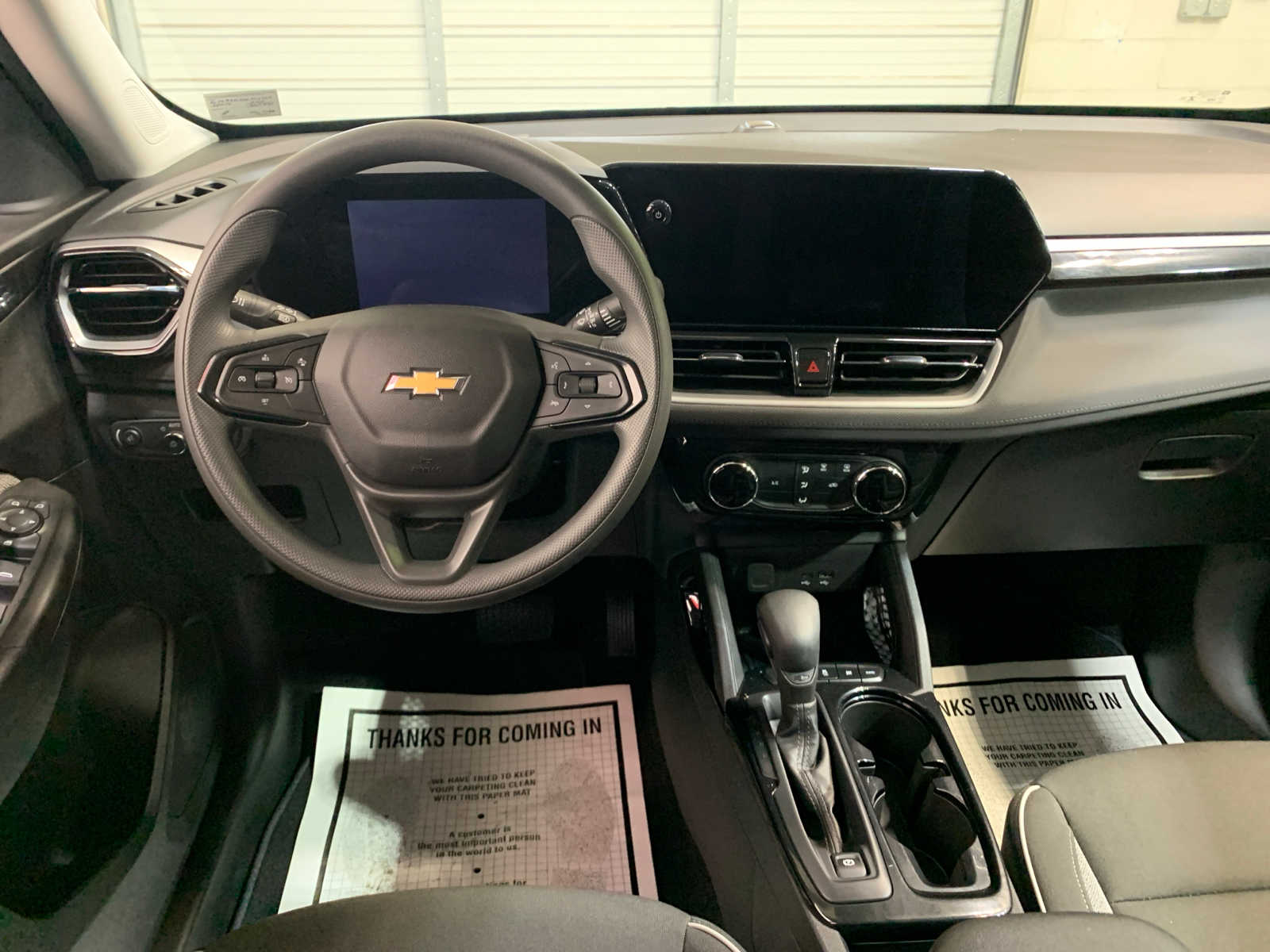 2025 Chevrolet Trailblazer LT photo 4