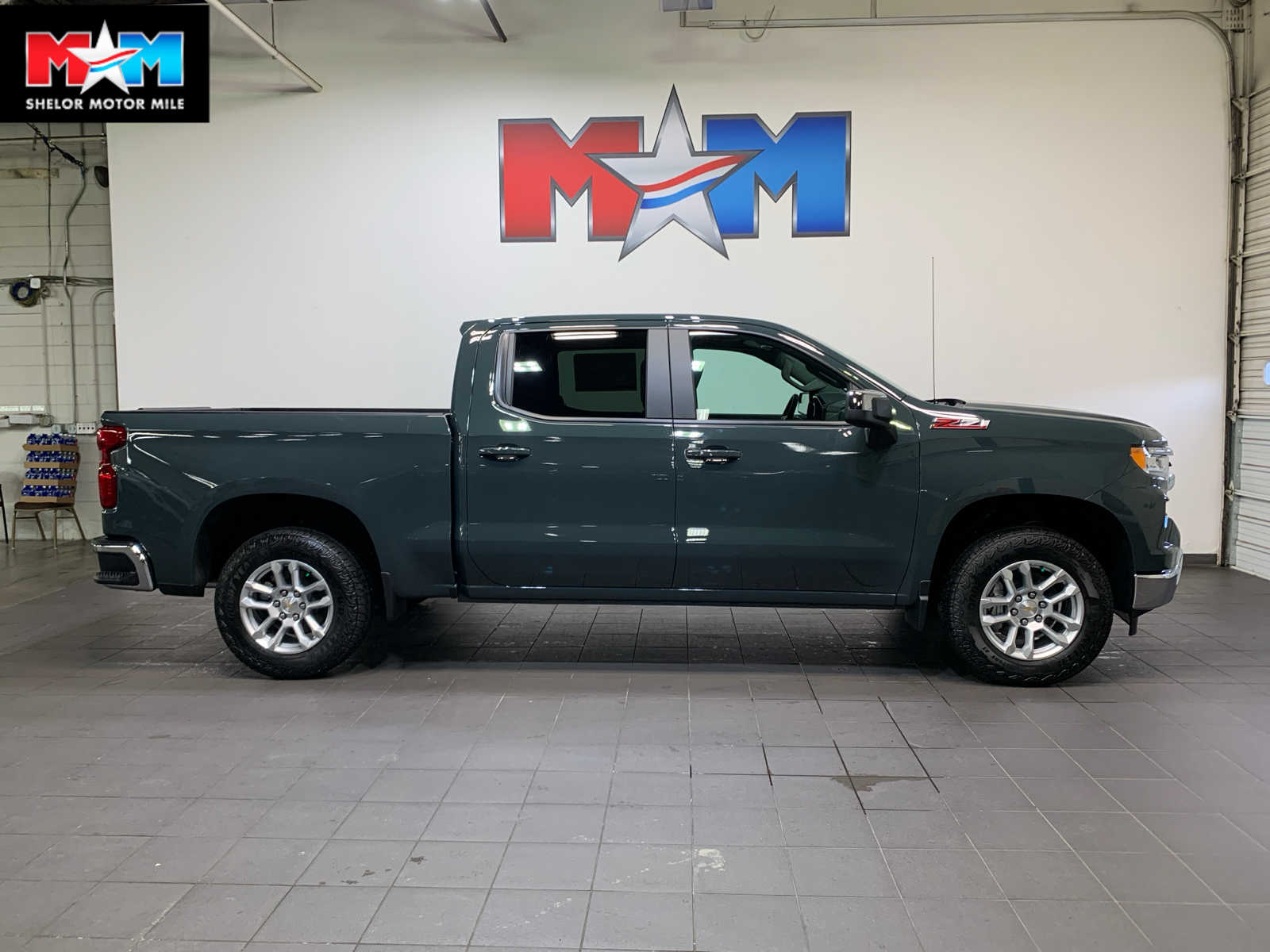 2026 Chevrolet Silverado 1500 LT's photo