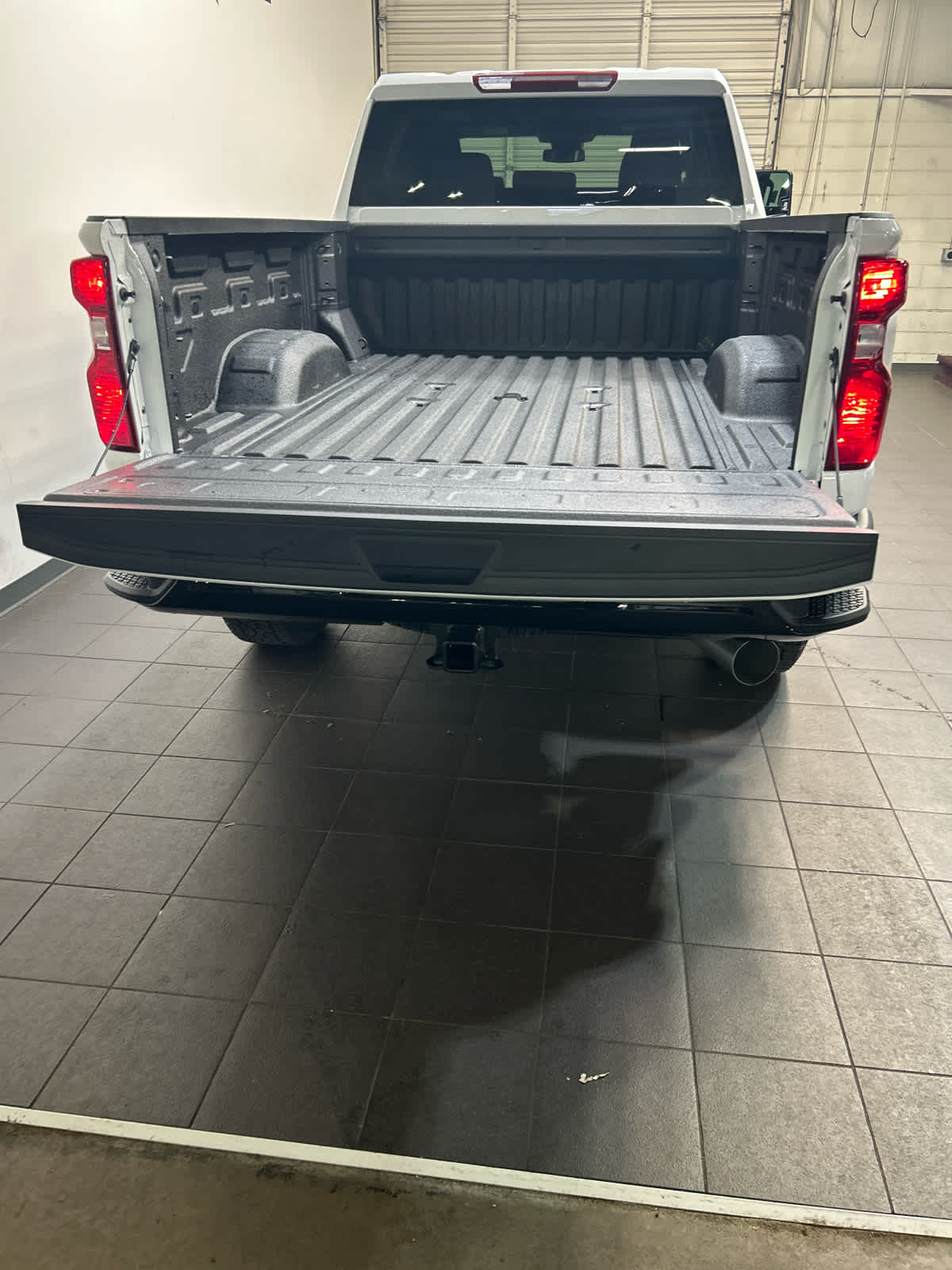 2026 Chevrolet Silverado 2500 HD Custom - Photo 10