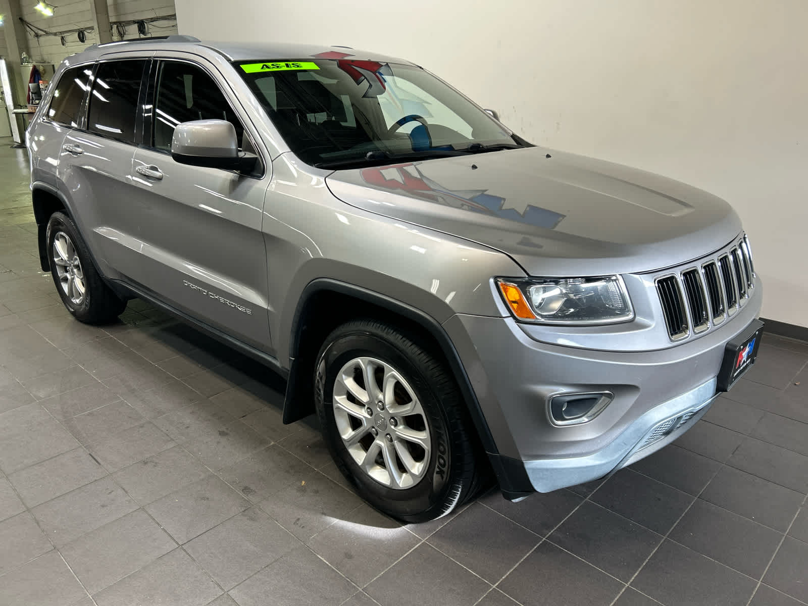 Used 2015 Jeep Grand Cherokee Laredo E with VIN 1C4RJFAG6FC736595 for sale in Christiansburg, VA