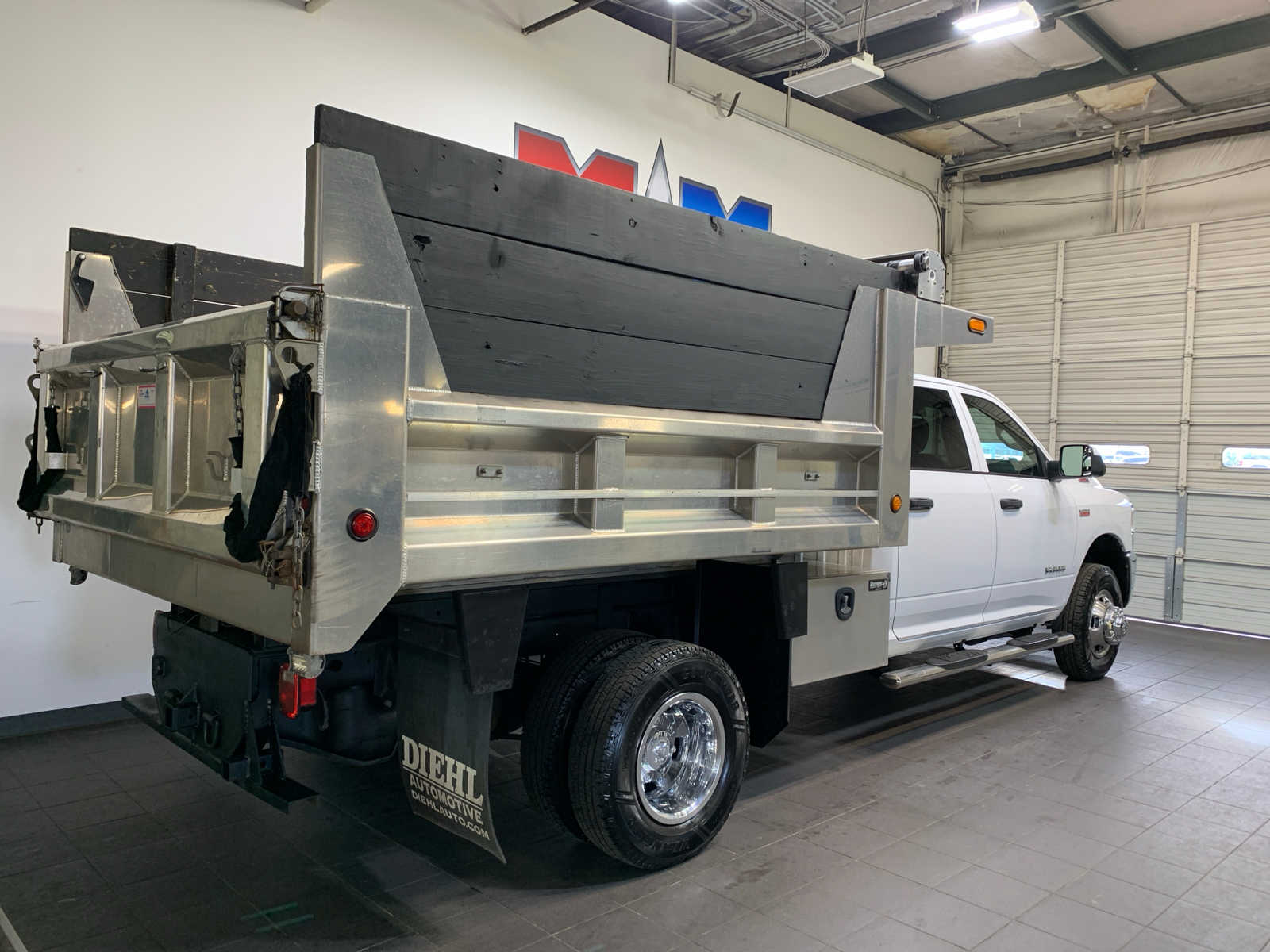 2021 Ram 3500 Tradesman photo 4