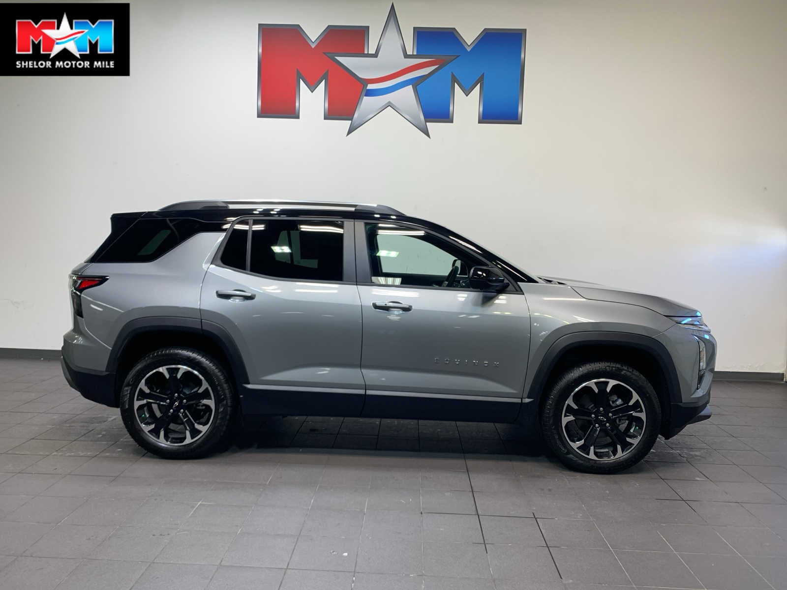 2026 Chevrolet Equinox LT's photo