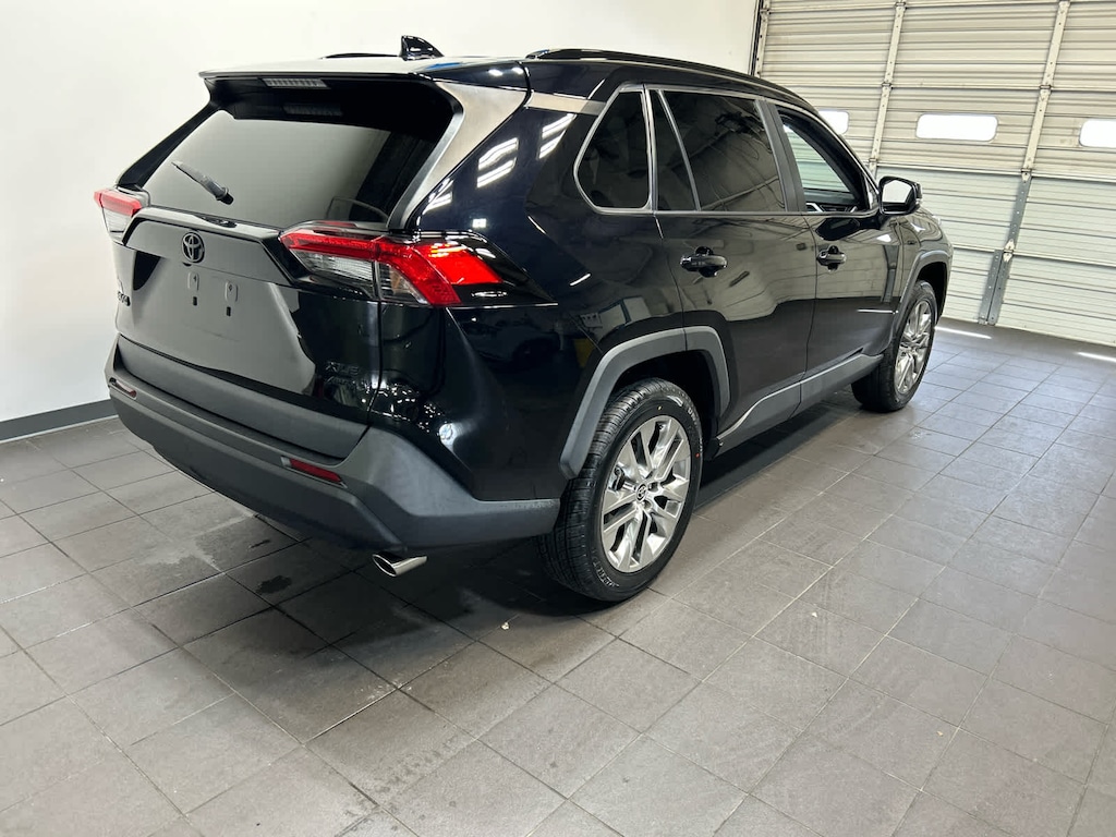 Used 2021 Toyota RAV4 XLE Premium SUV