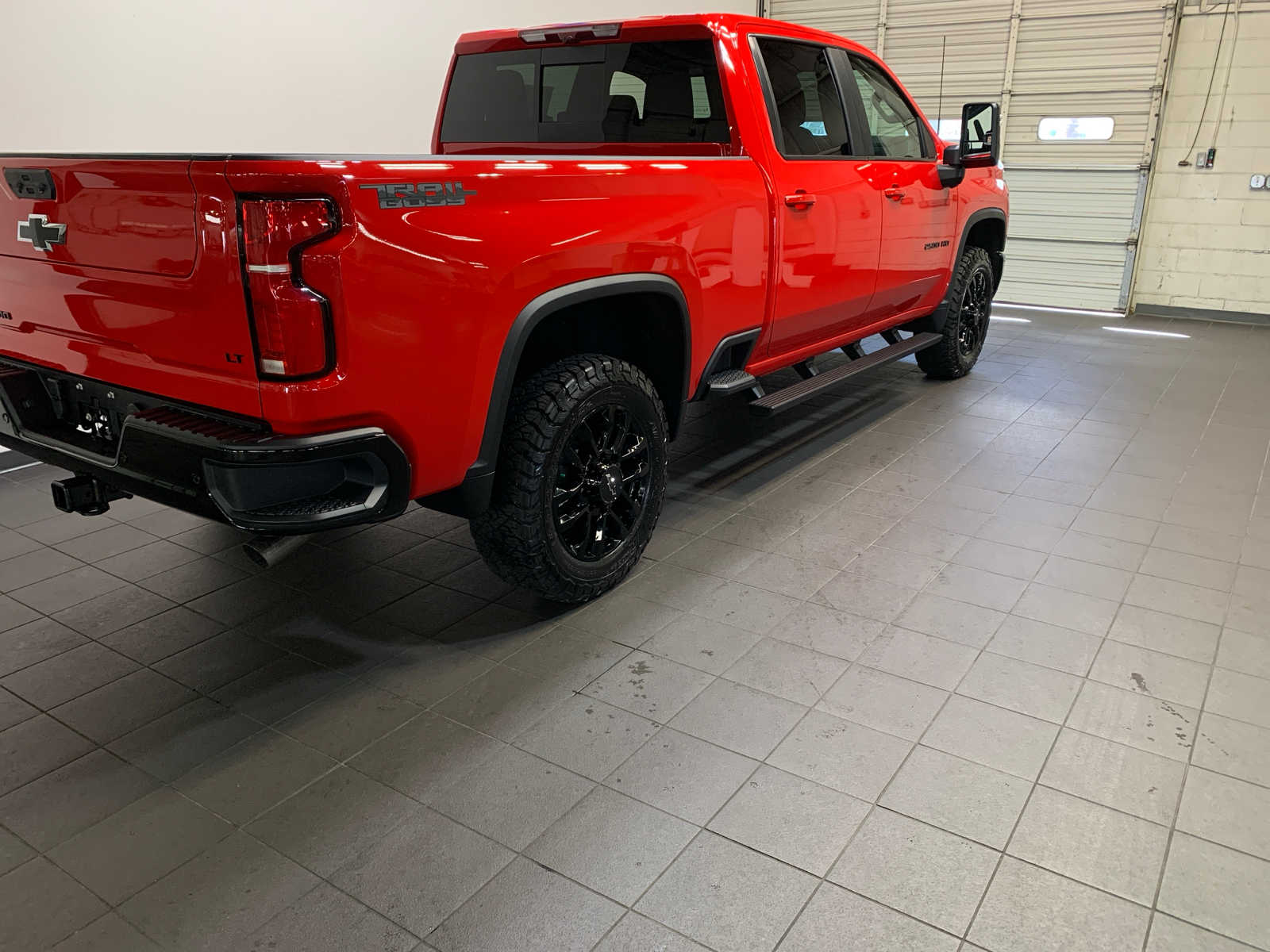 2025 Chevrolet Silverado 2500HD LT photo 3