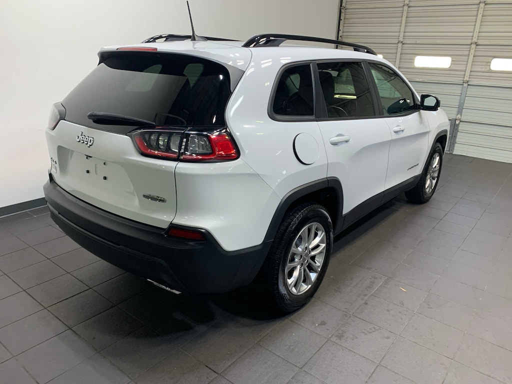 Used 2022 Jeep Cherokee Latitude Lux SUV