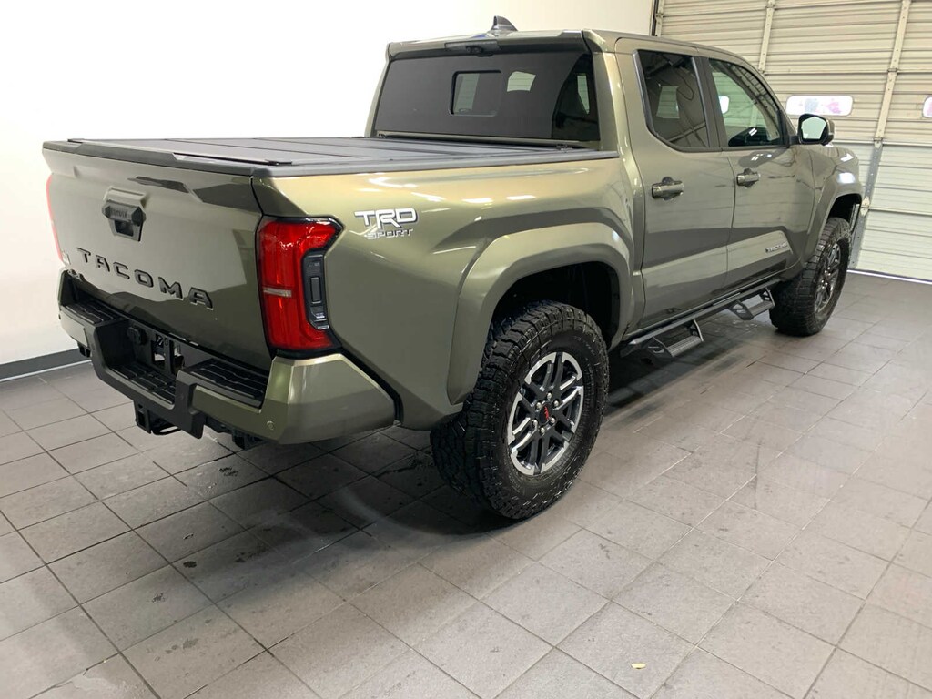 Used 2025 Toyota Tacoma 4WD SR Truck Double Cab
