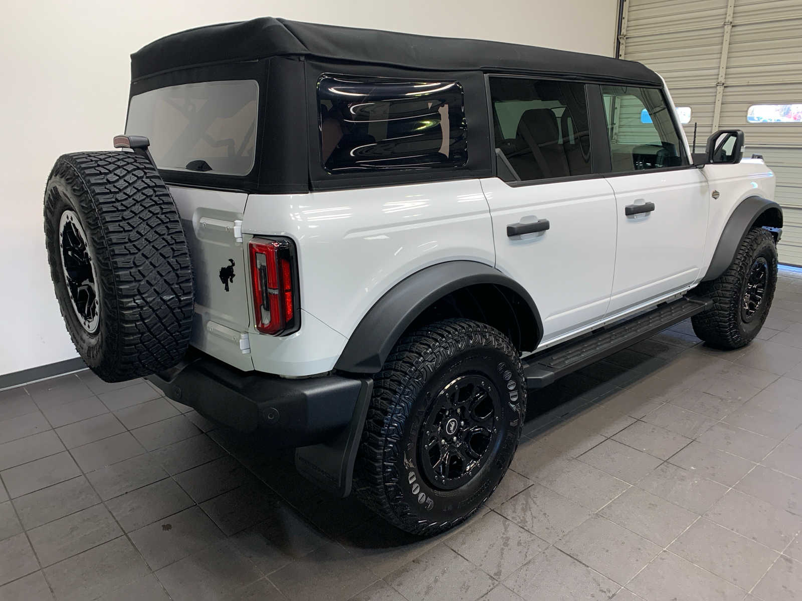 2024 Ford Bronco Wildtrak photo 3