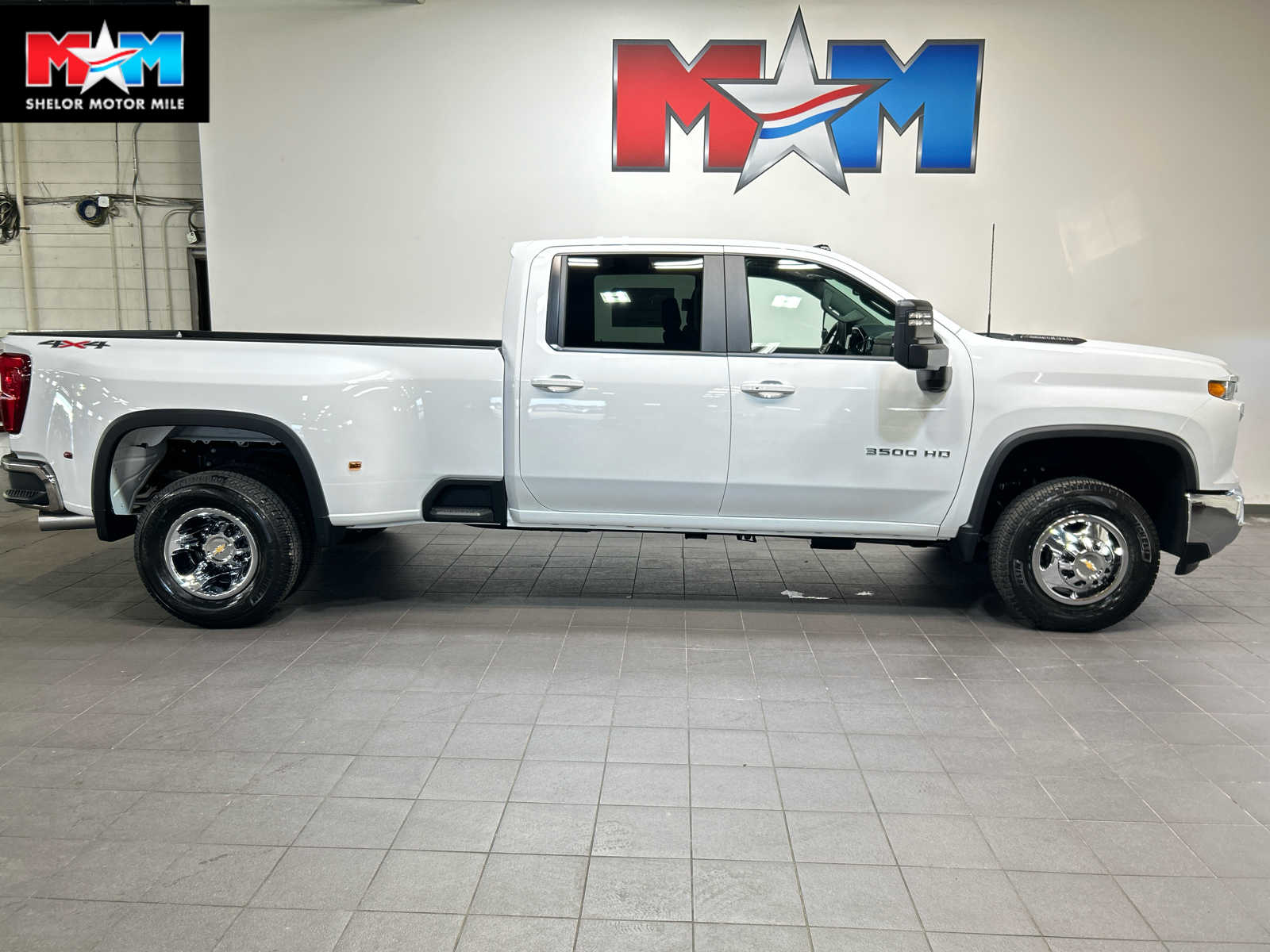 2026 Chevrolet Silverado 3500 HD LT DRW Truck