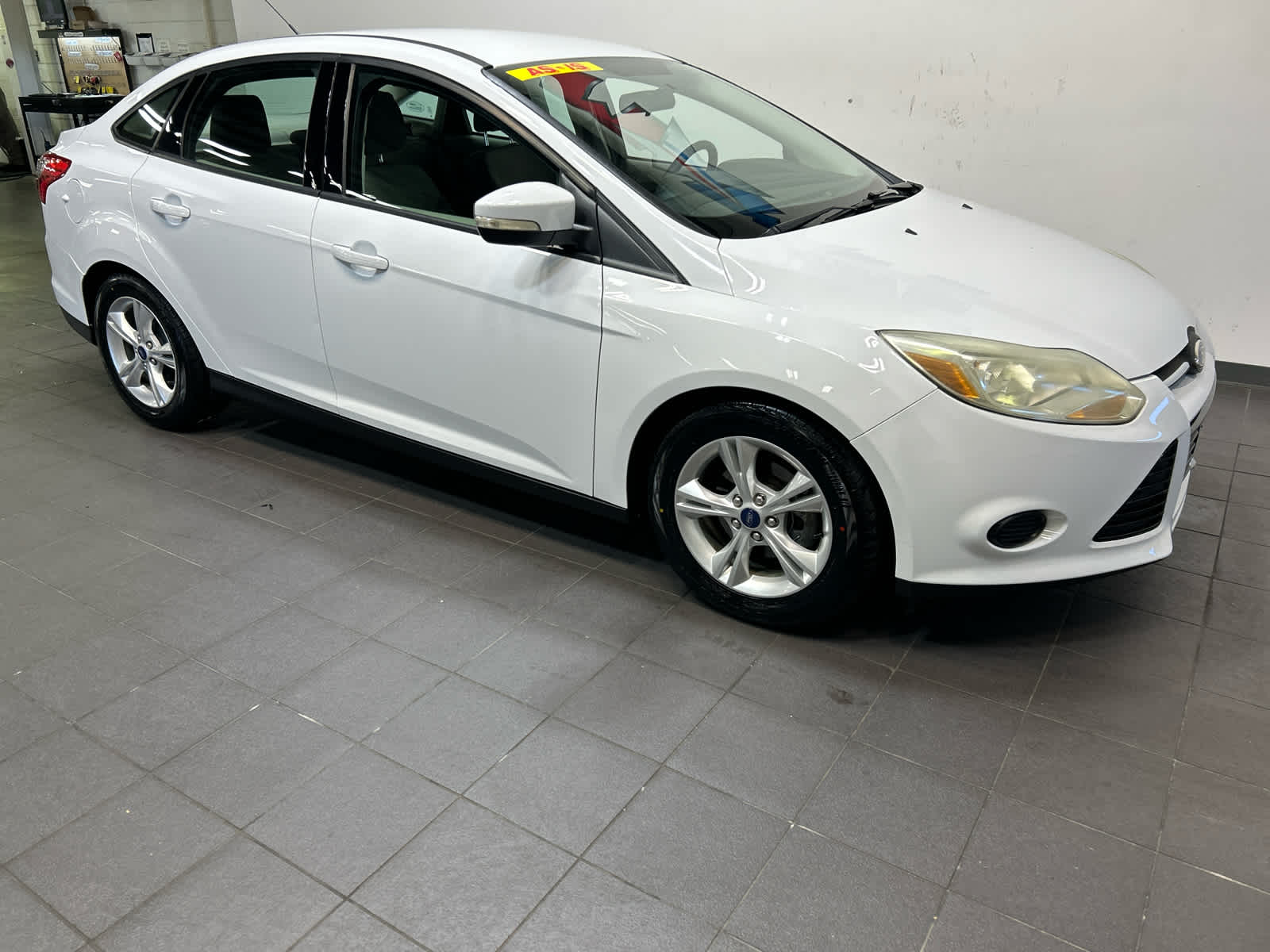 Used 2014 Ford Focus SE with VIN 1FADP3F24EL165441 for sale in Christiansburg, VA