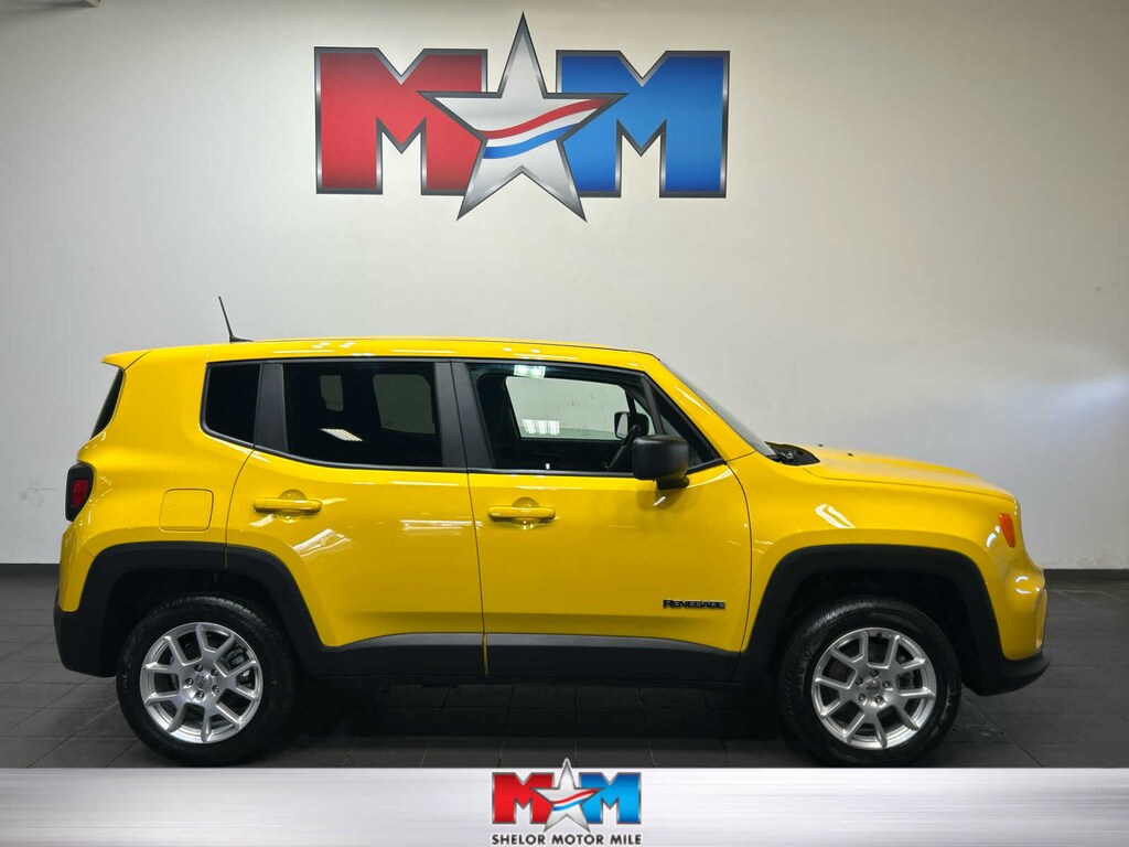 Used 2023 Jeep Renegade Latitude SUV