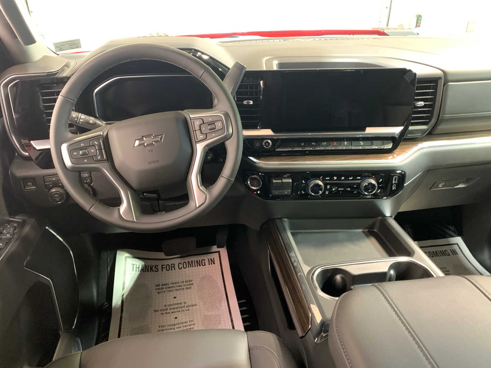 2026 Chevrolet Silverado 2500HD LT photo 3