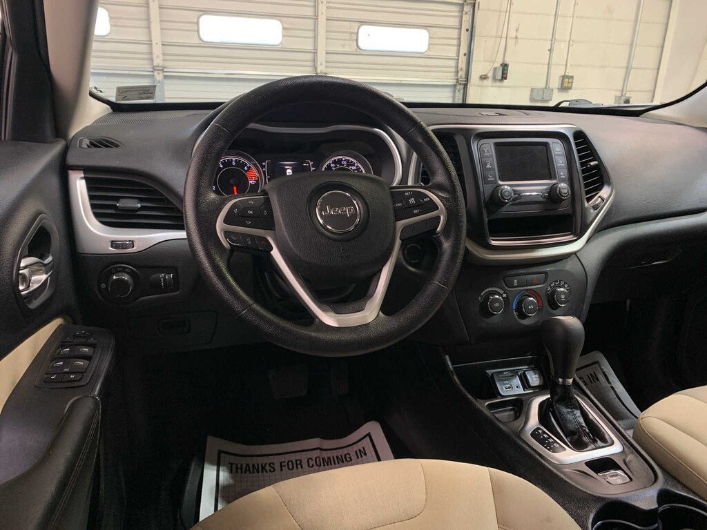 Used 2017 Jeep Cherokee Sport SUV