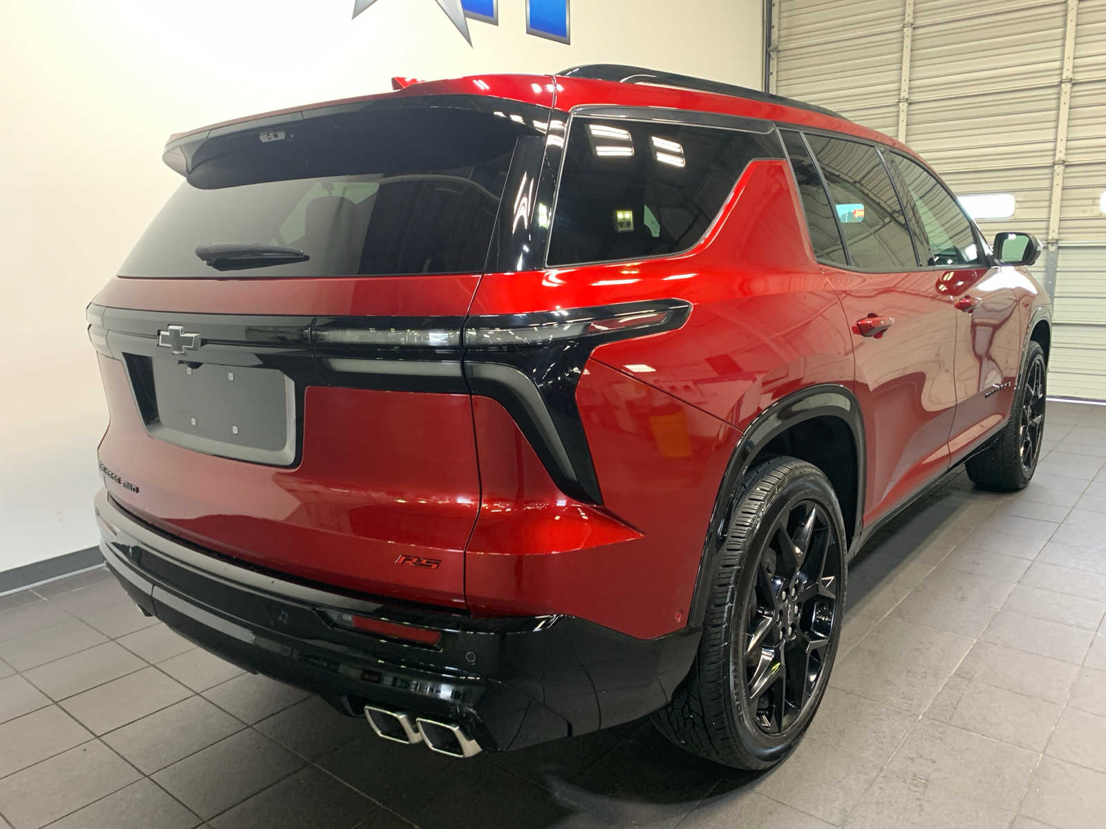 2024 Chevrolet Traverse RS photo 3