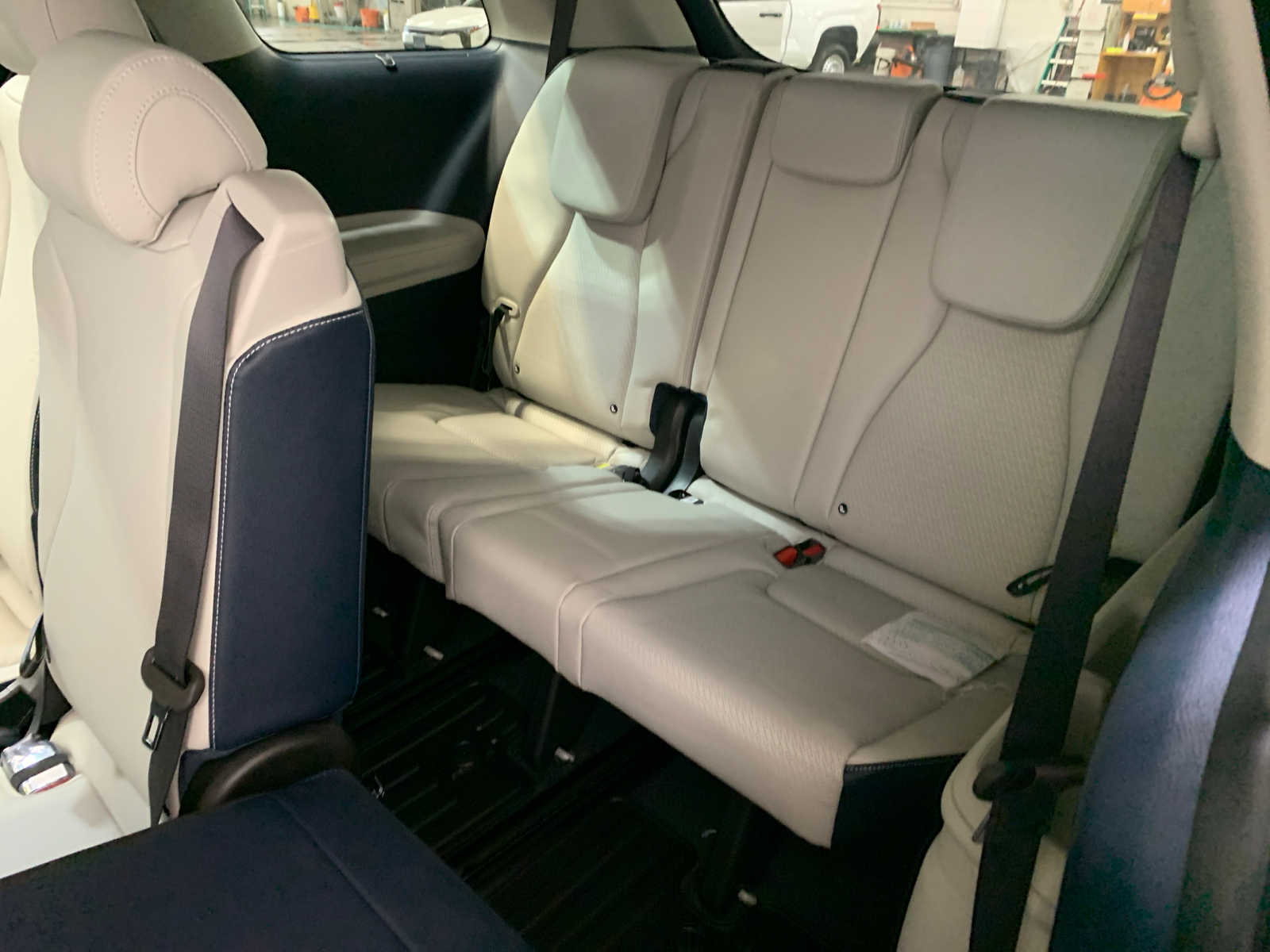 2026 Kia Carnival SX Prestige - Photo 21