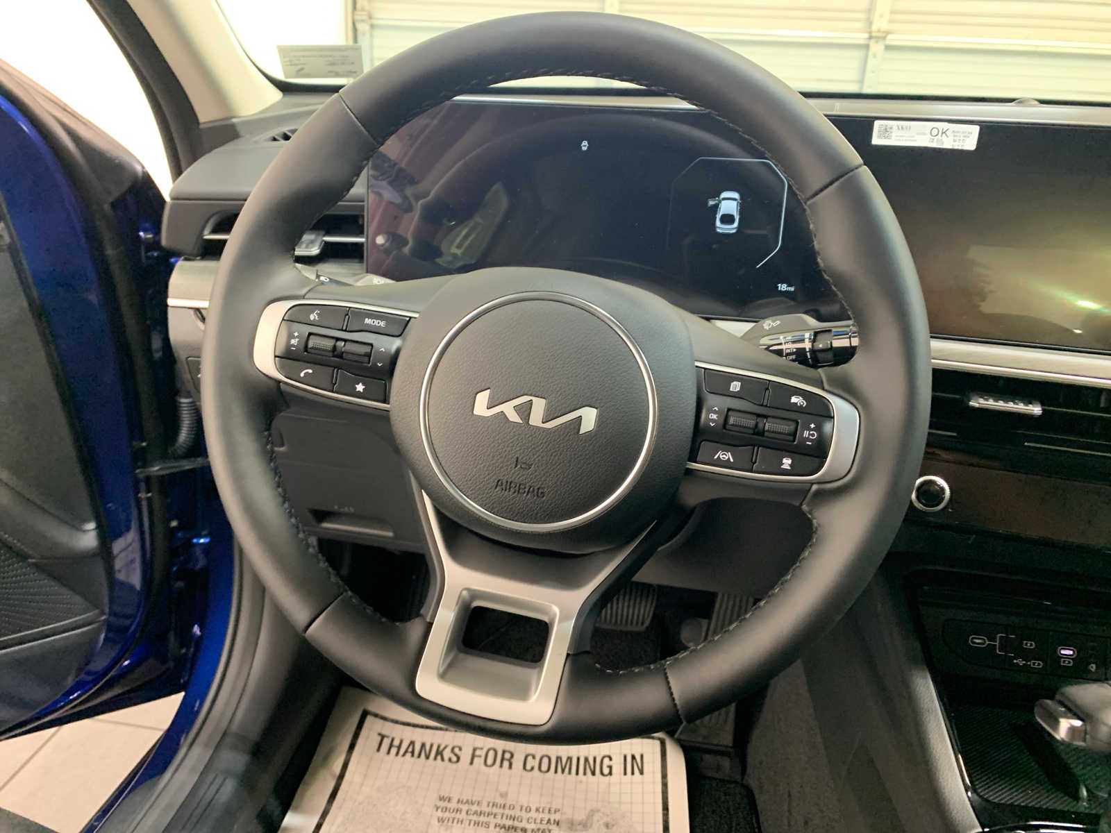 2026 Kia K5 EX - Photo 9