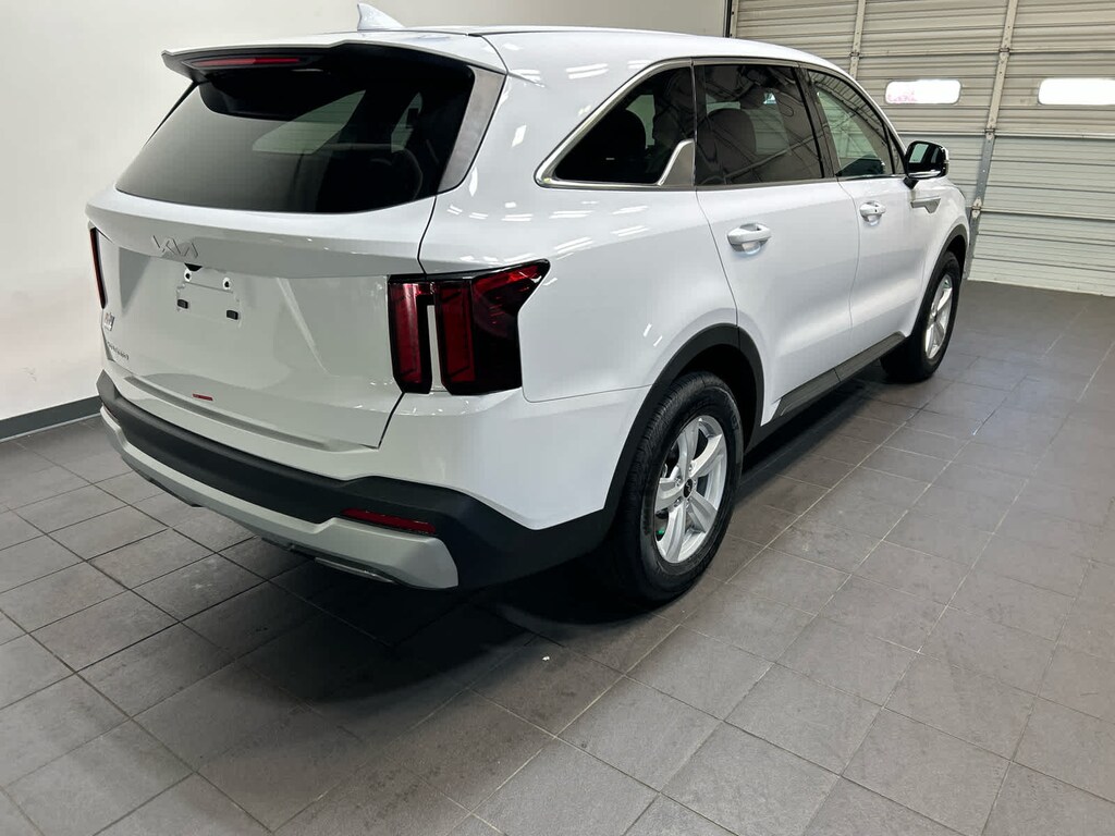 New 2026 Kia Sorento LX SUV