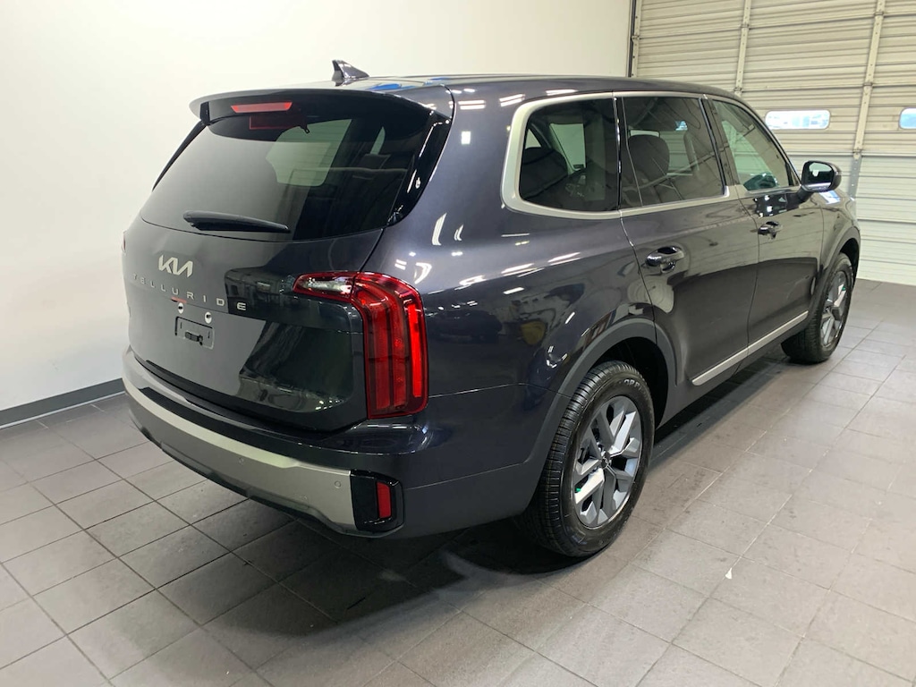New 2025 Kia Telluride LX SUV