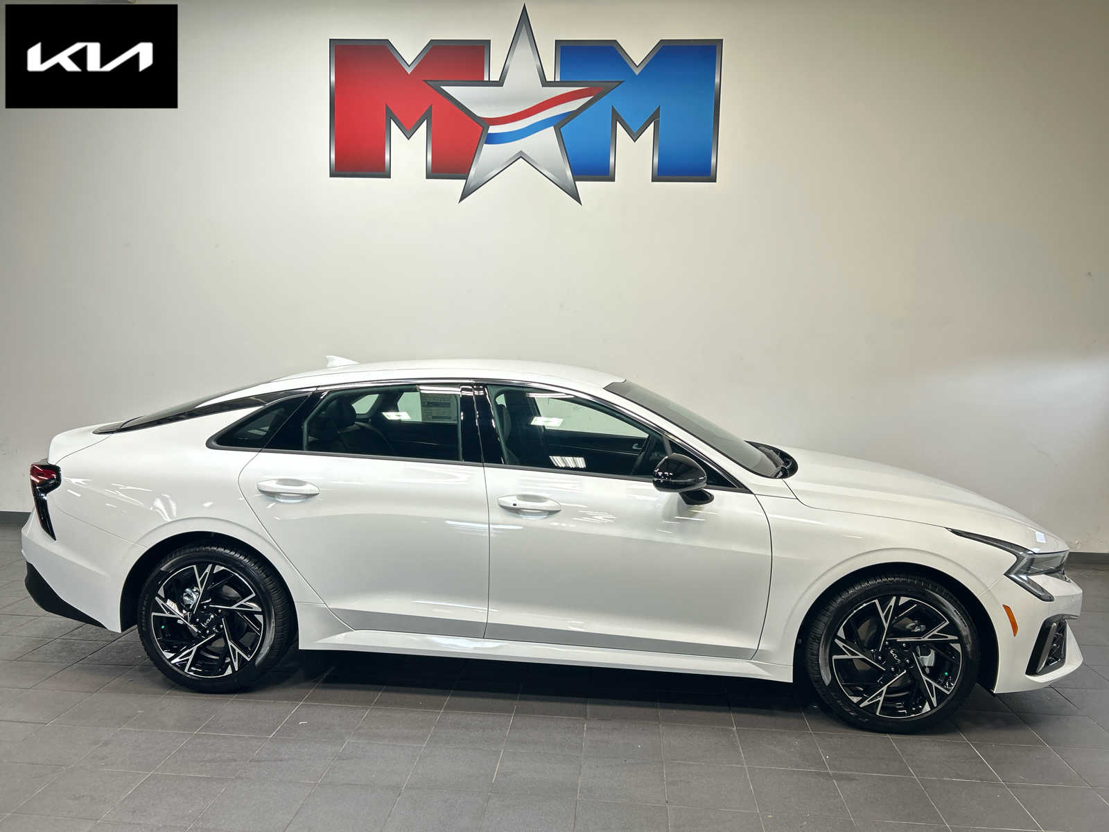 2027 Kia K5