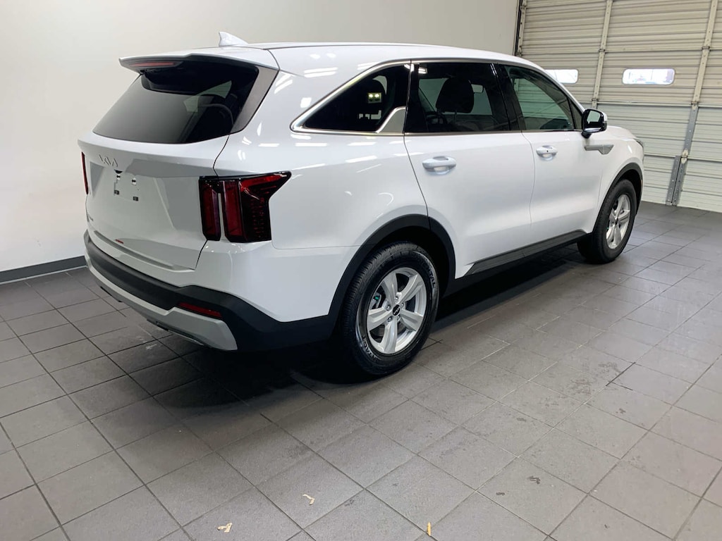 New 2026 Kia Sorento LX SUV