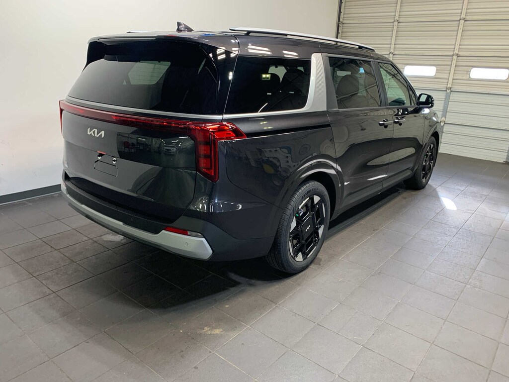 New 2026 Kia Carnival EX Van Passenger Van