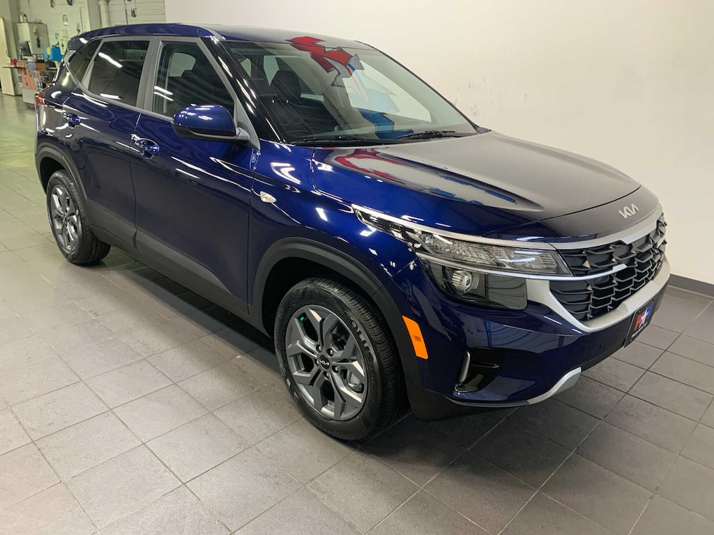 New 2026 Kia Seltos LX SUV