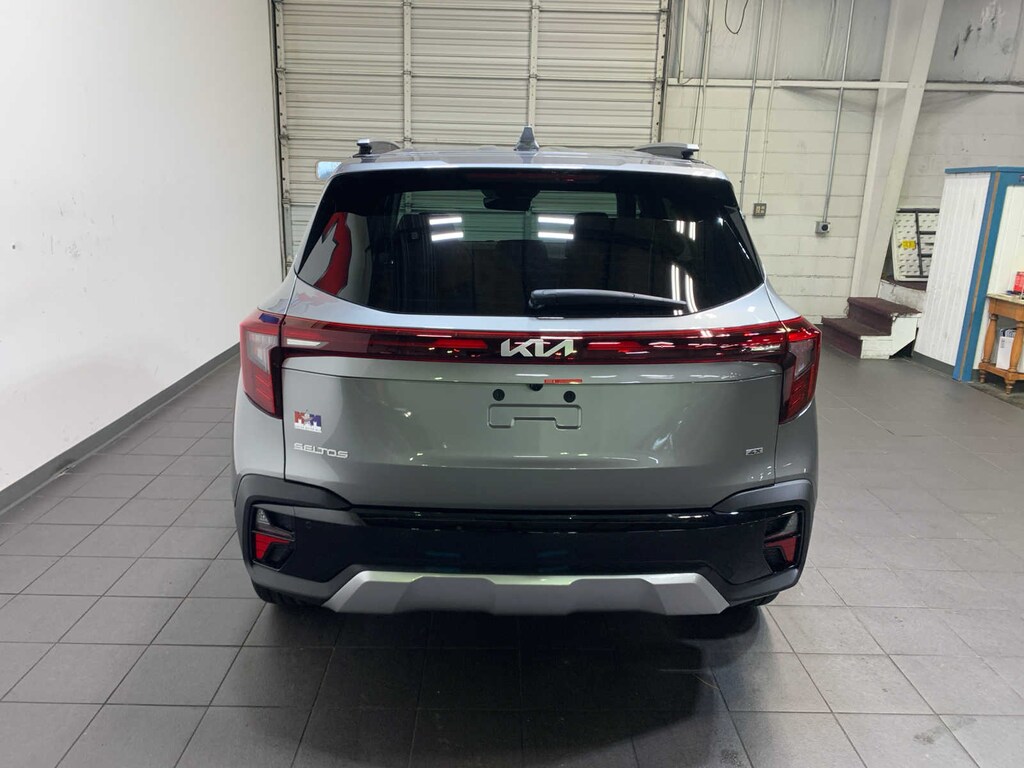 New 2026 Kia Seltos SX SUV