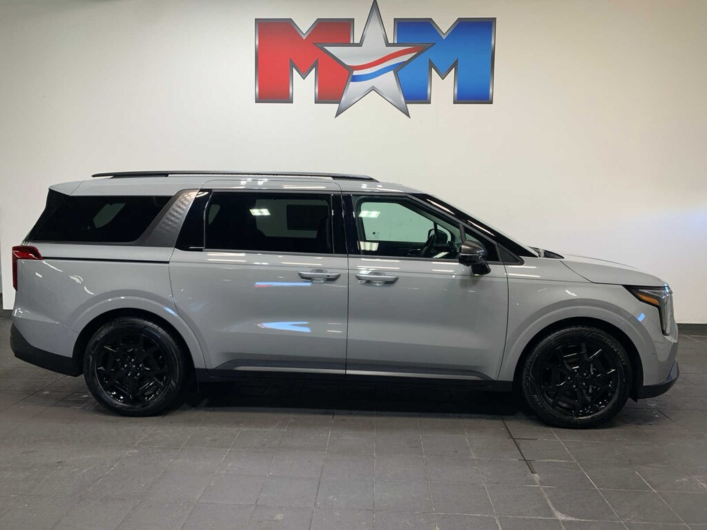 New 2026 Kia Carnival SX Van Passenger Van